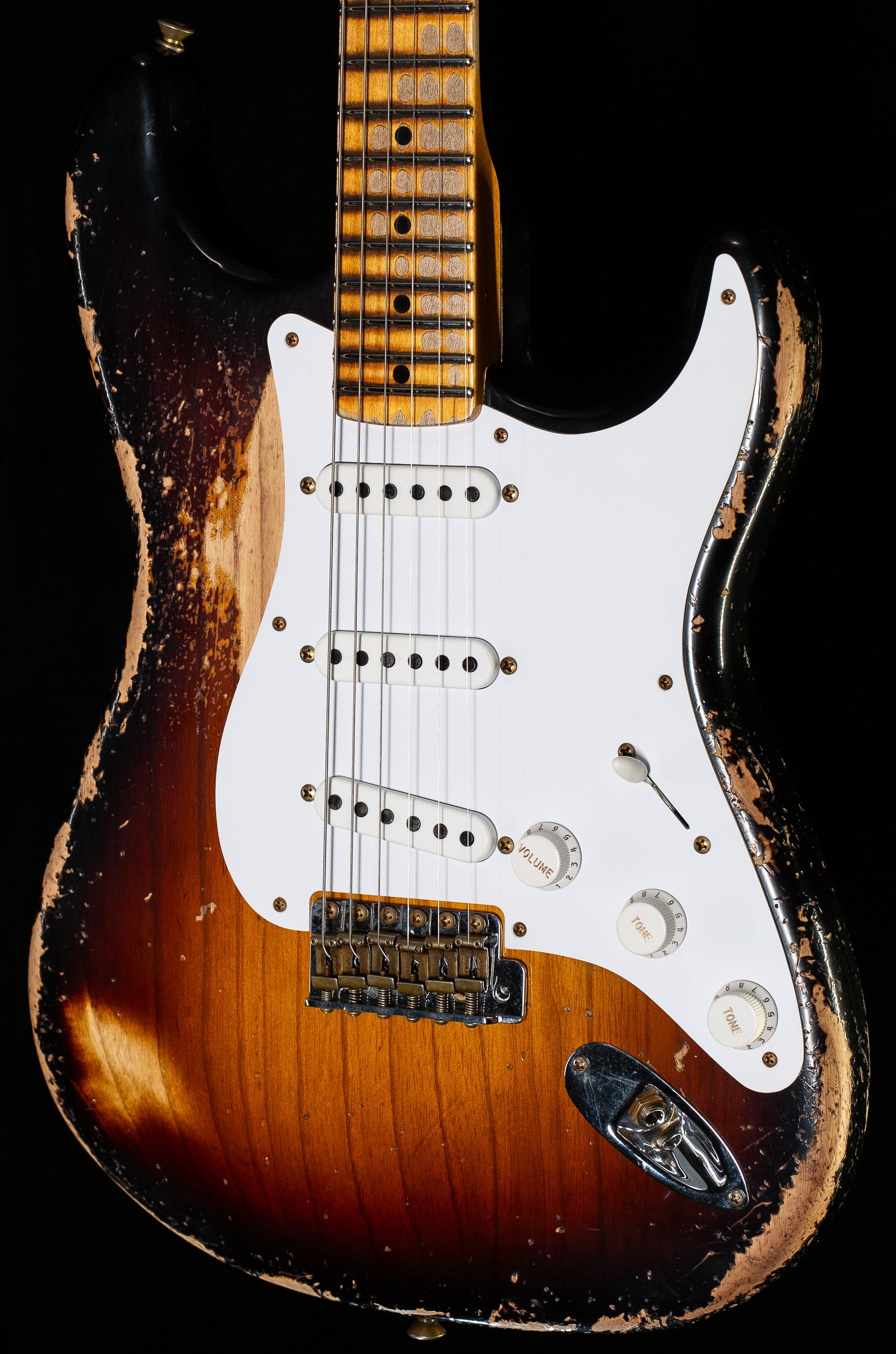 Fender Custom Shop Limited Edition 70th Anniversary 1954 Stratocaster Super Heavy Relic Wide-Fade 2-Color Sunburst (371)