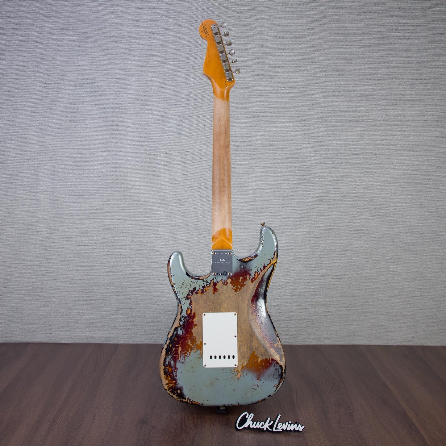 Fender Custom Shop Time Machine Collection 1965 Stratocaster Electric Guitar Super Heavy Relic - Aged Fire Mist Silver Over 3-Color Sunburst - #CZ585740