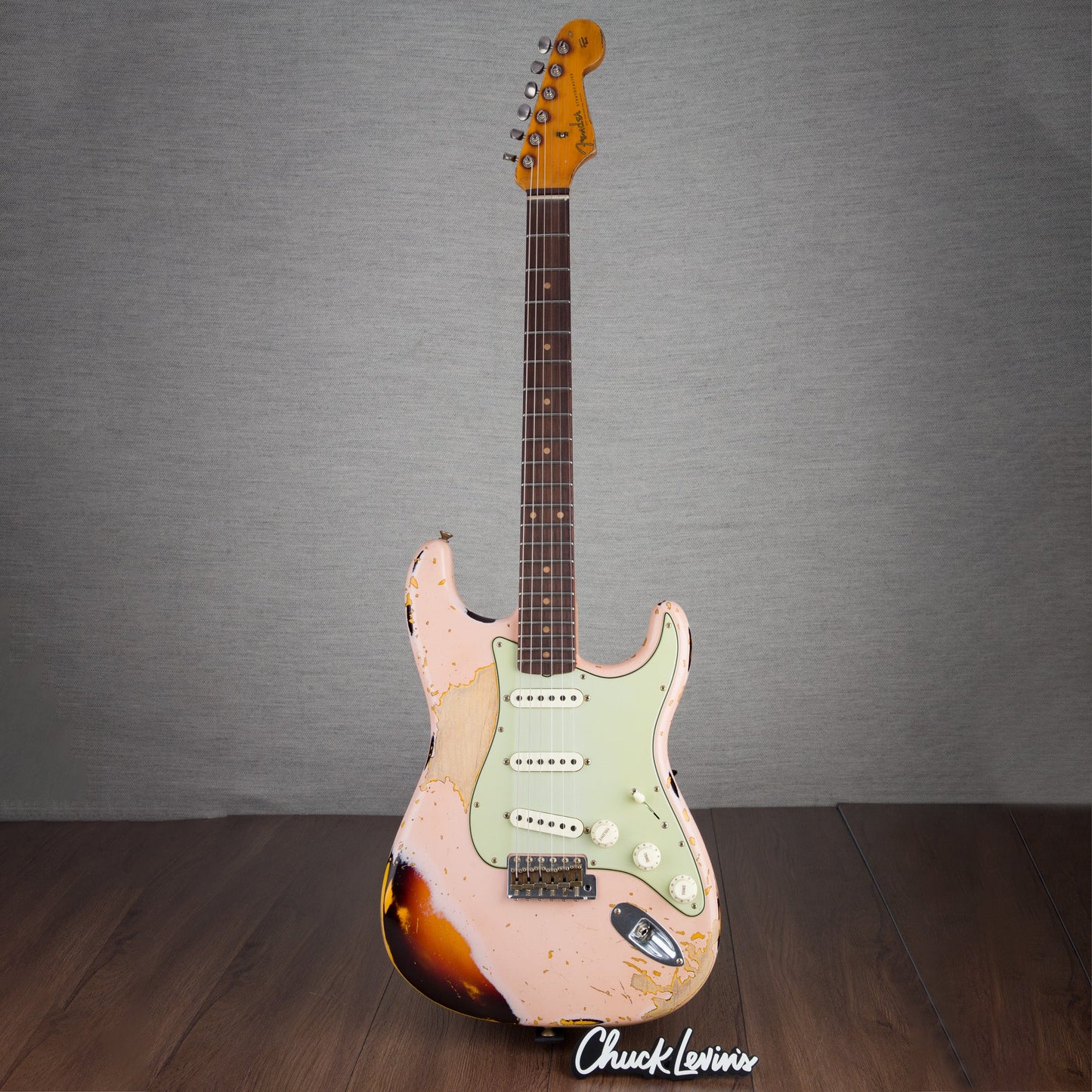 Fender Custom Shop '59 Stratocaster Super Heavy Relic Electric Guitar - Aged Shell Pink Over Chocolate 3-Tone Sunburst