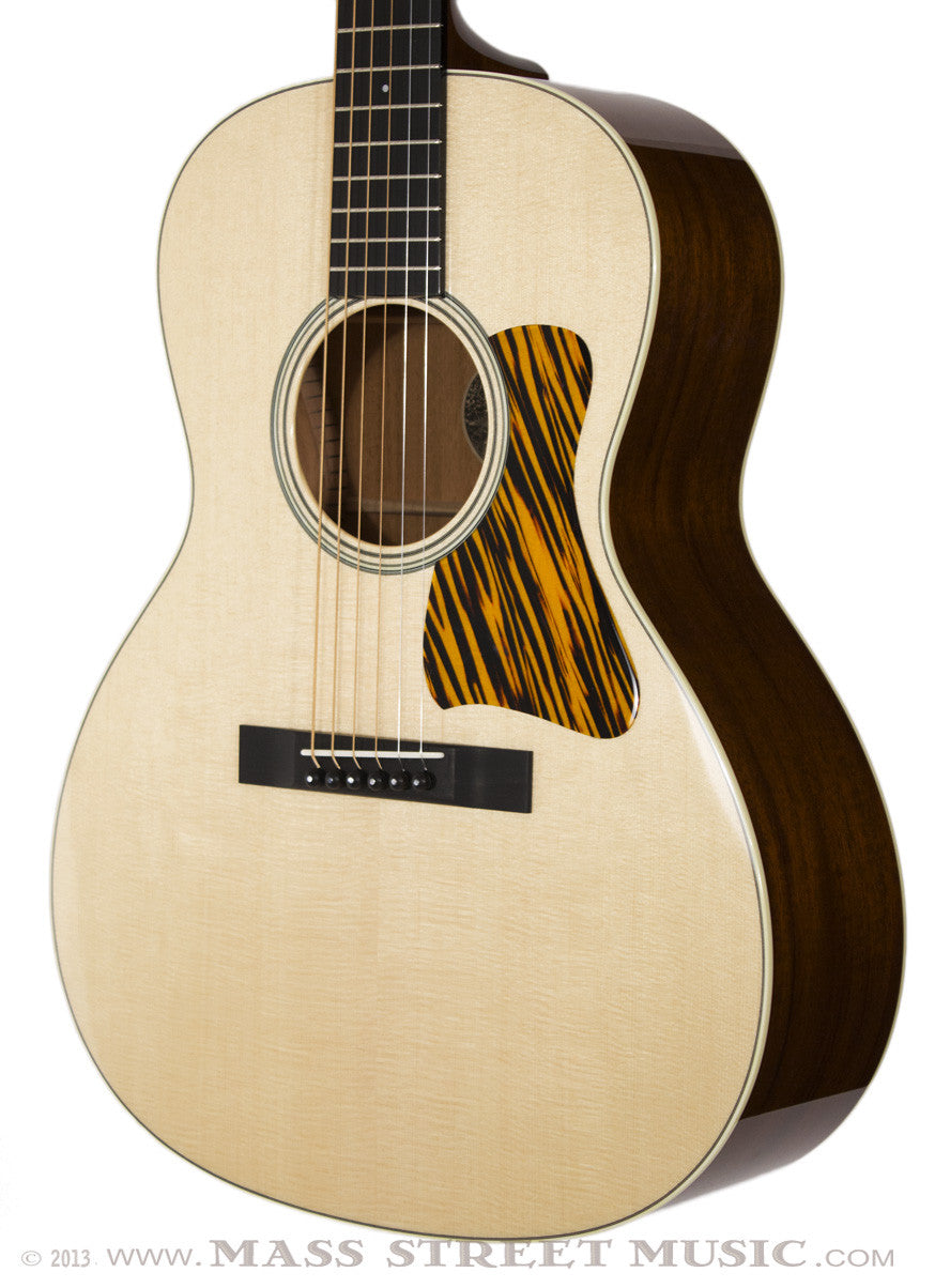 Collings Acoustic Guitars - C10 Deep Body