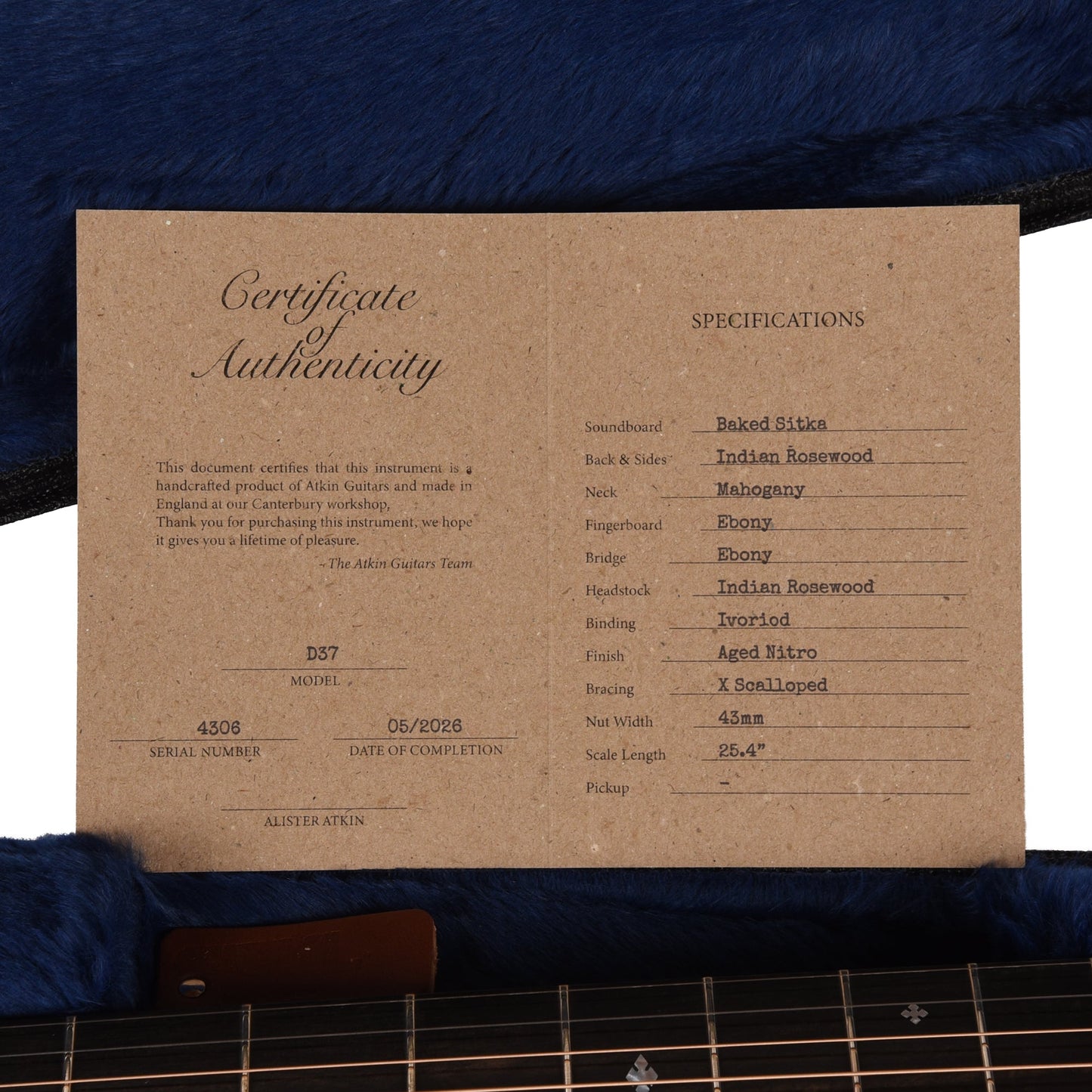 Atkin D37 Baked Sitka/Rosewood Aged Natural