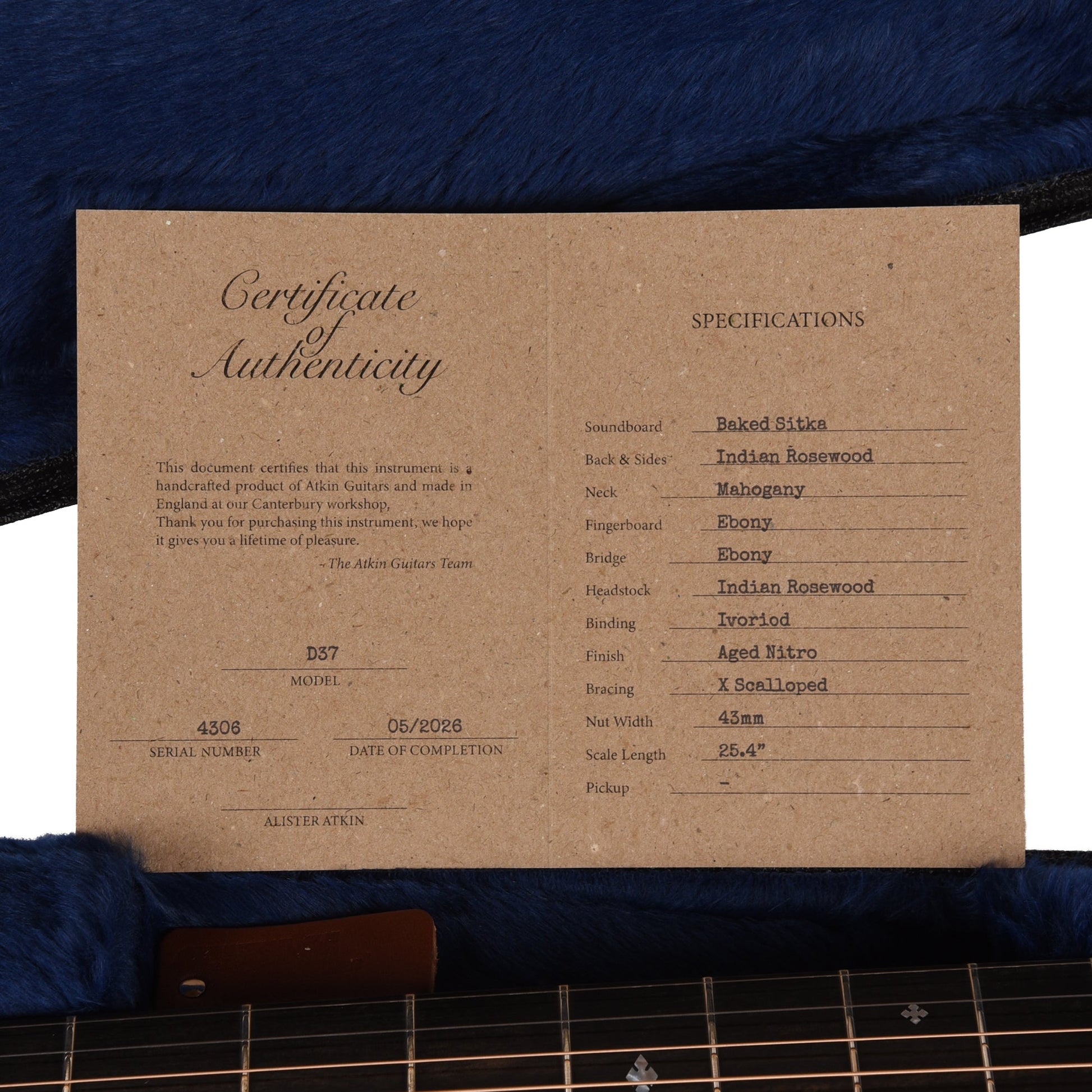 Atkin D37 Baked Sitka/Rosewood Aged Natural