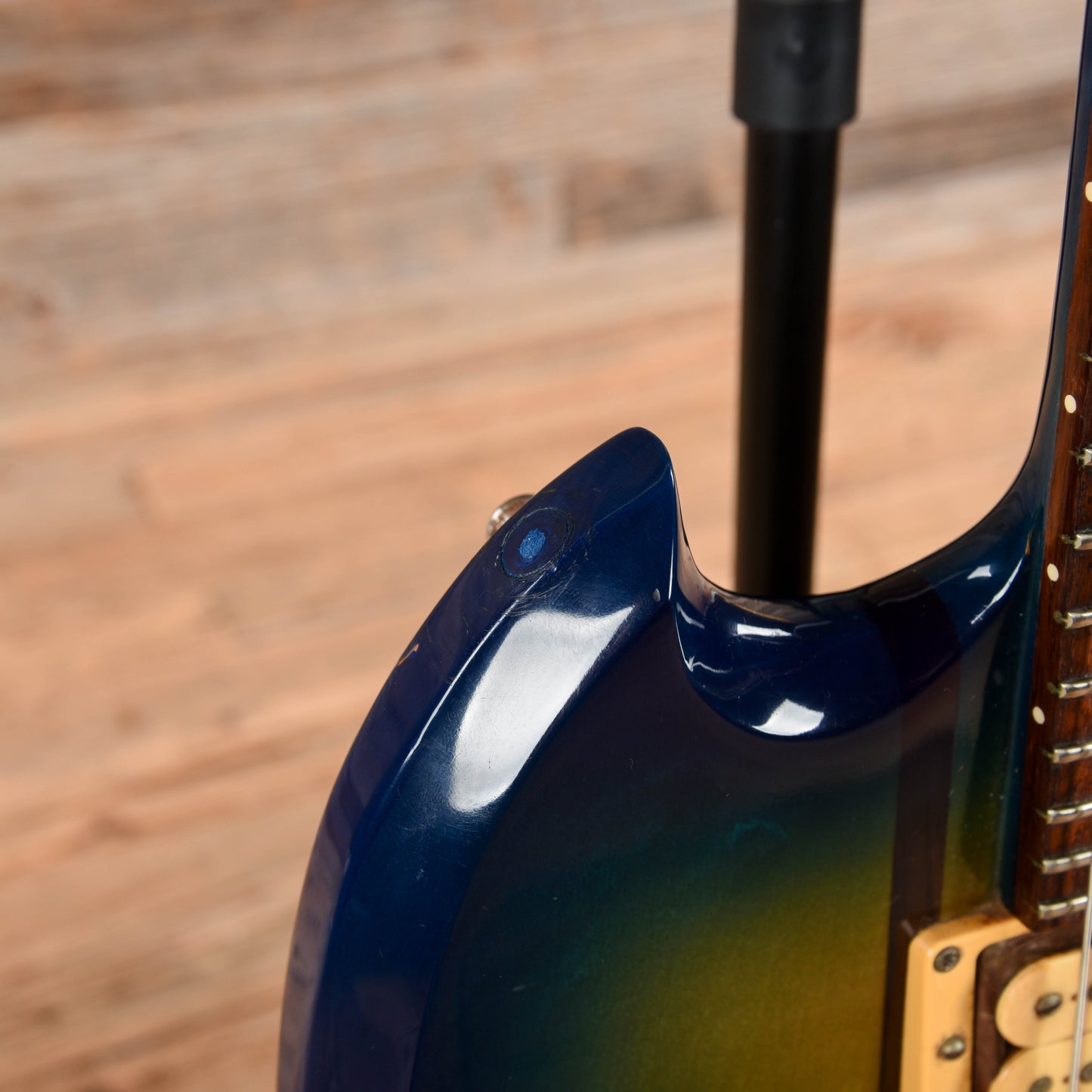 B.C. Rich Mockingbird Greenburst 1980s