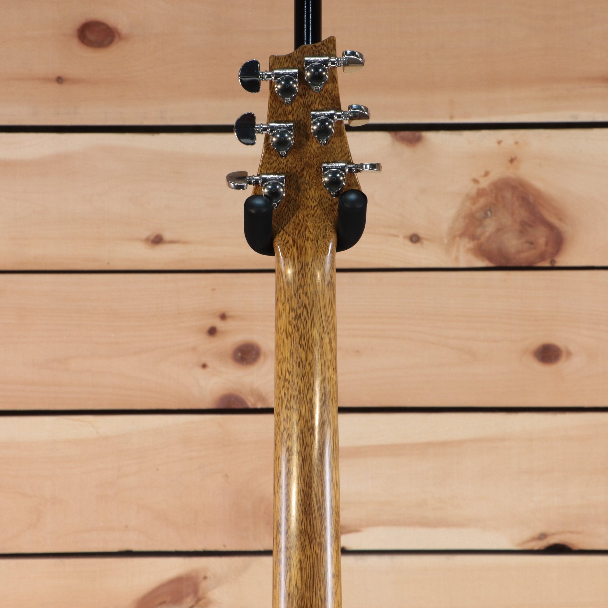 b3 Phoenix - (B3-013) Serial: 22.027 - PLEK'd