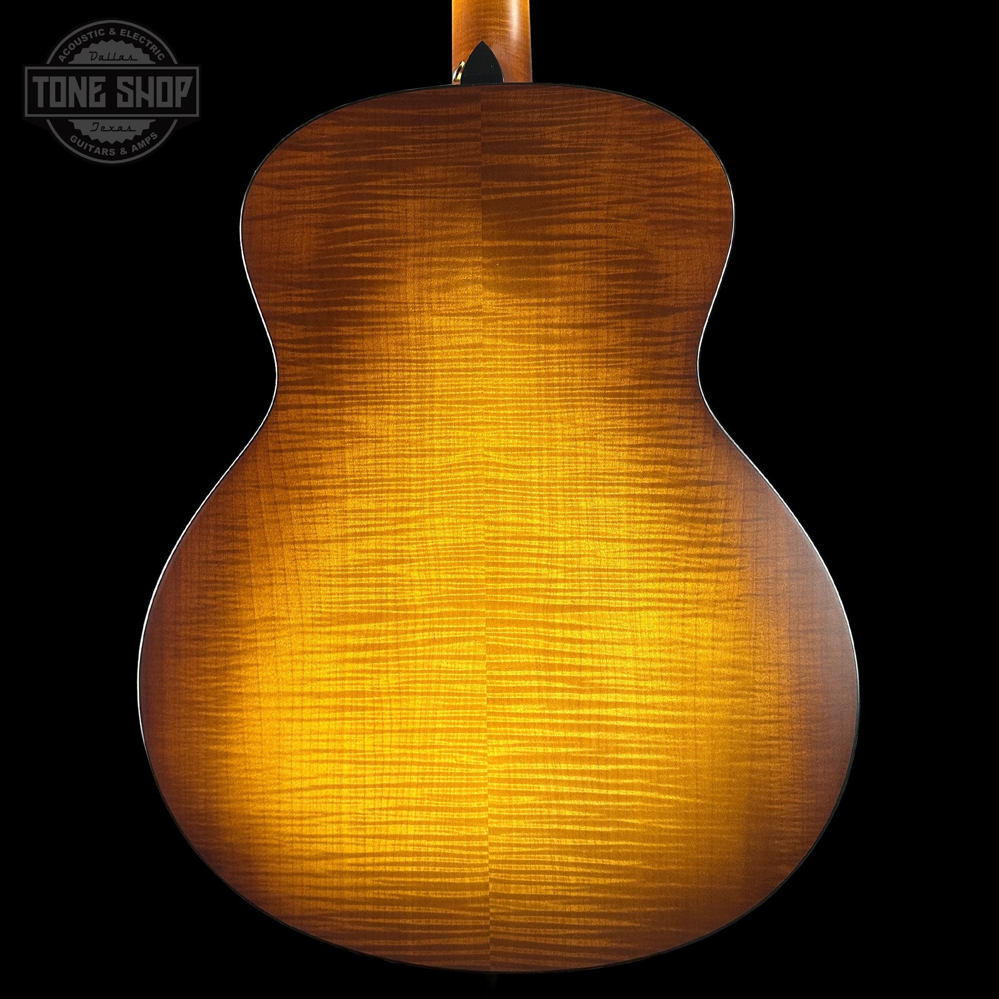 Taylor Custom Gold Label Super Auditorium Honey Sunburst w/case