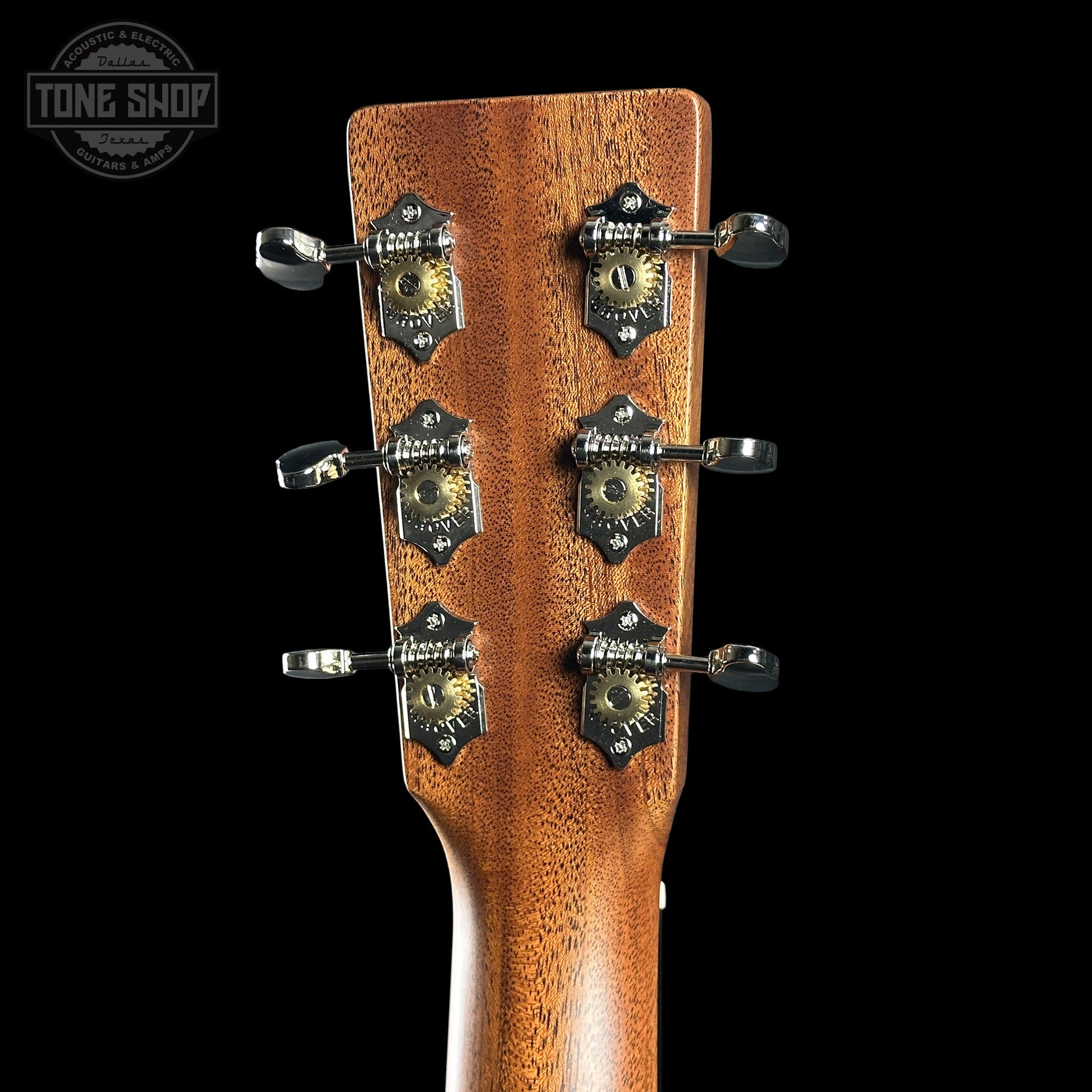 Martin Custom Shop D-18 Style Custom Edition w/case 3032021