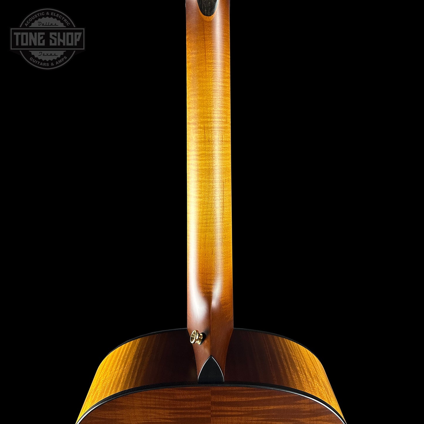 Taylor Custom Gold Label Super Auditorium Honey Sunburst w/case