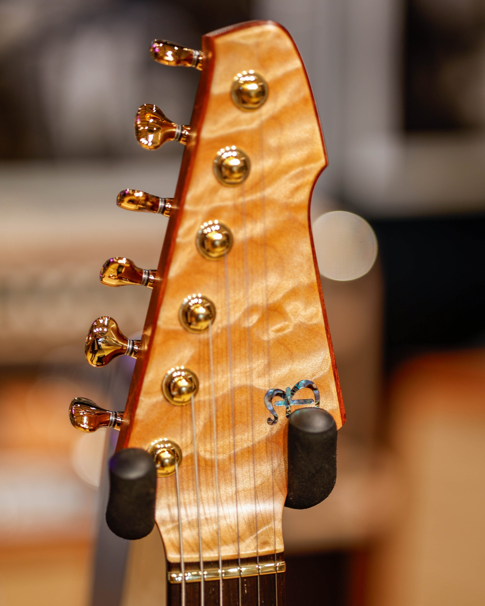 Barlow Guitars Eagle - Master Grade Quilted Maple - Boutique Custom Shop Strat