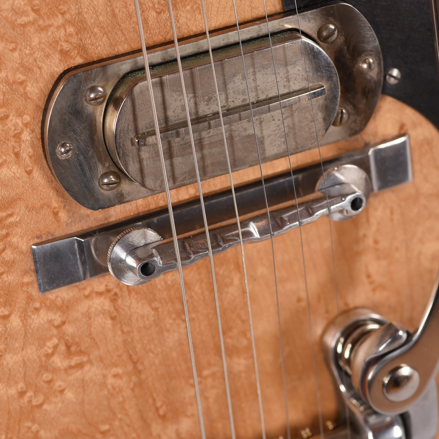 BilT P. Bigsby Zaftig Birdseye Maple/Walnut Satin w/Mojo P.A.B. Pickups