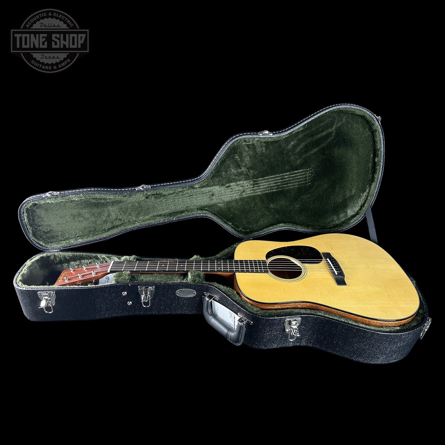 Martin Custom Shop D-18 Style Custom Edition w/case 3011531