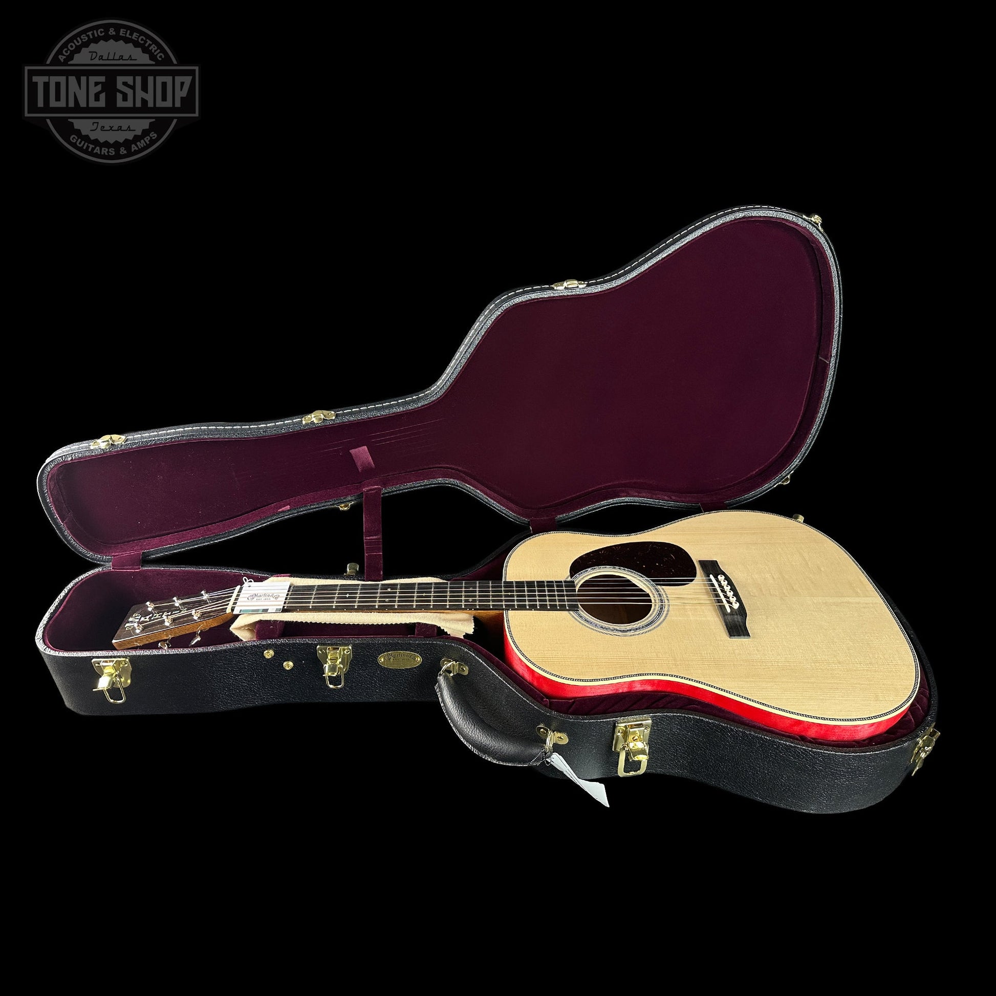 Martin Custom Shop Dread Slope Shoulder 28 Style Adirondack/ Quilted Maple w/case 2981104