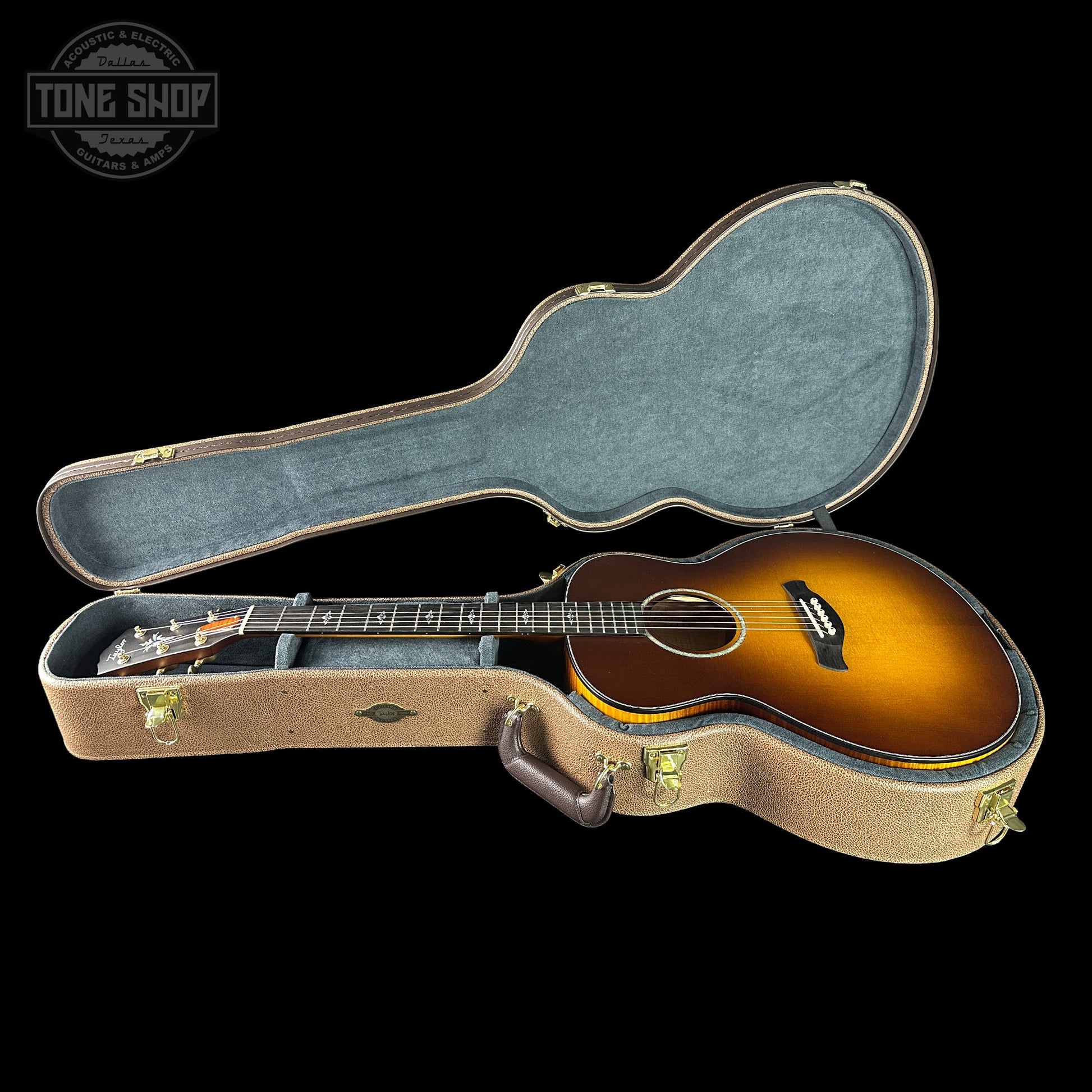 Taylor Custom Gold Label Super Auditorium Honey Sunburst w/case