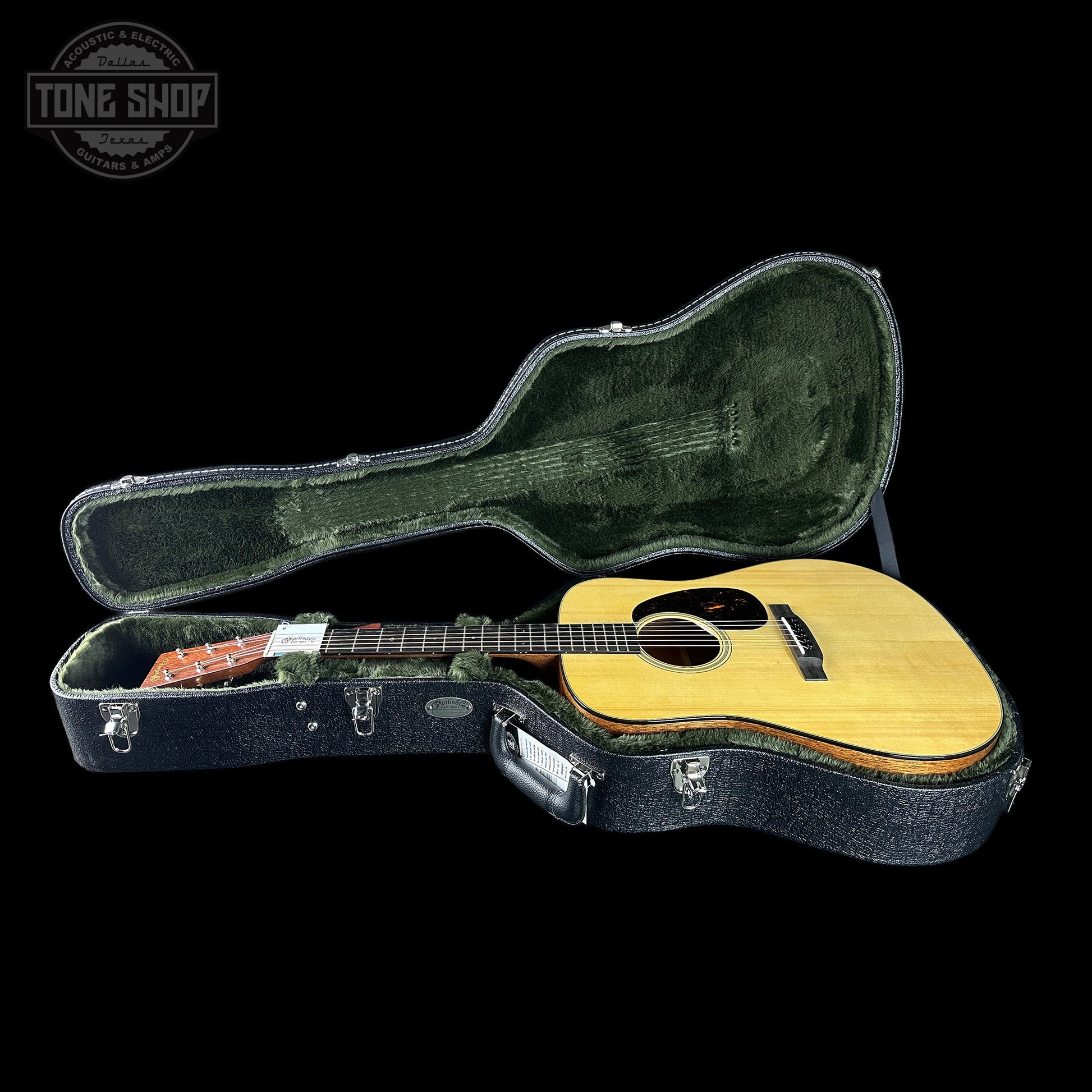 Martin Custom Shop D-18 Style Custom Edition w/case 3034247