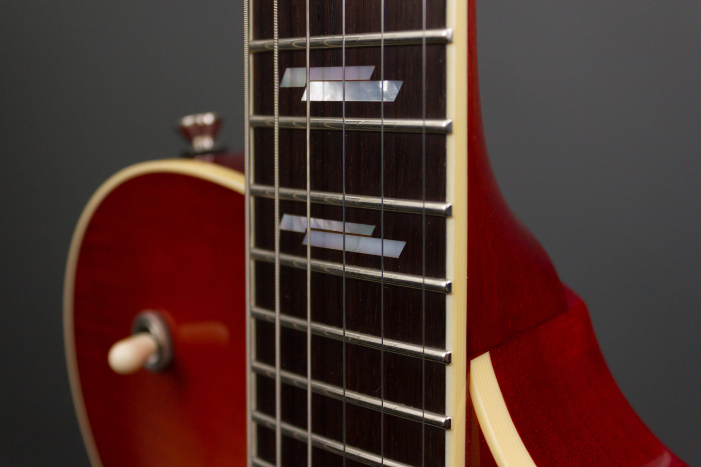 Collings Electric Guitars - CL Deluxe Cherry Sunburst