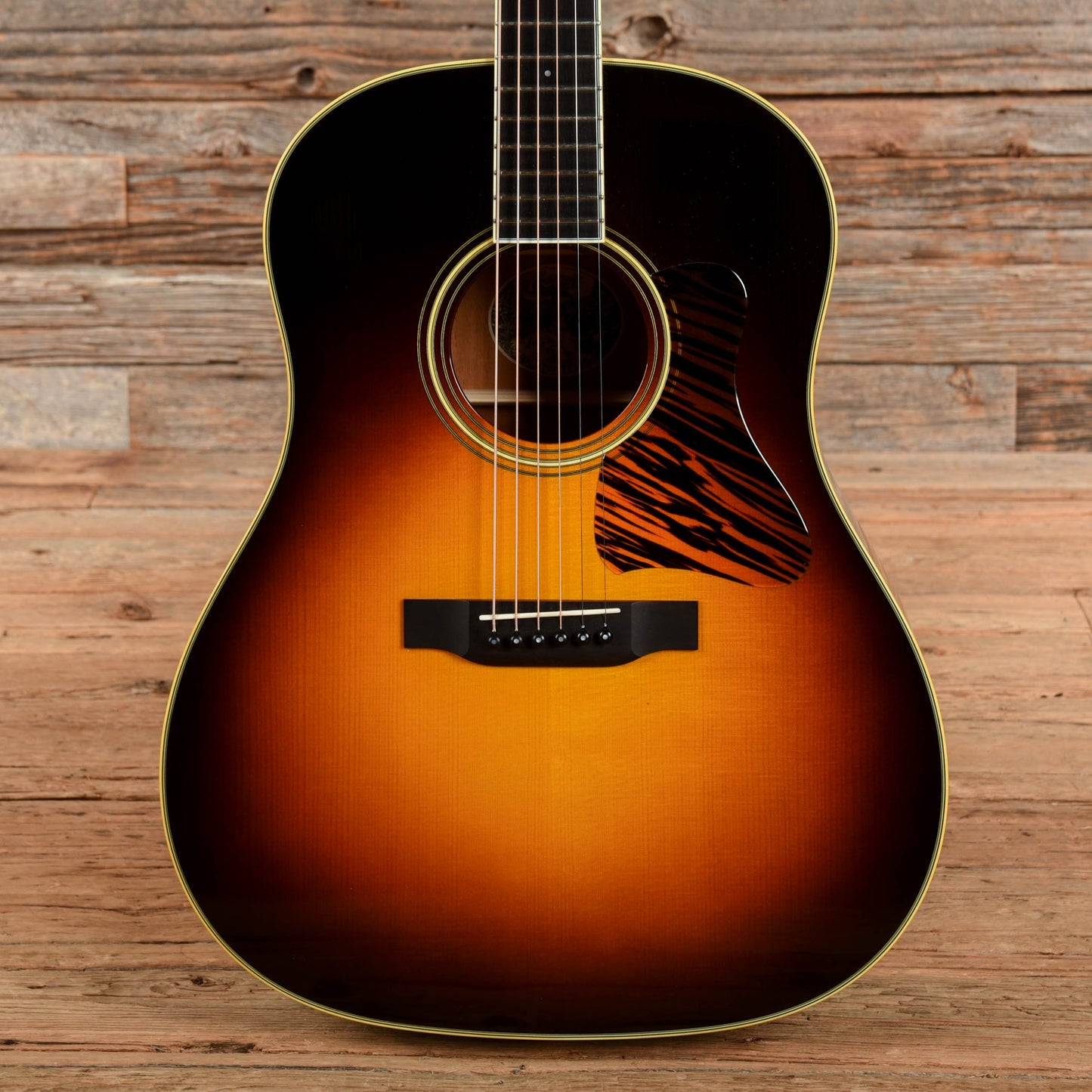 Collings CJ MH GSS SB Sunburst