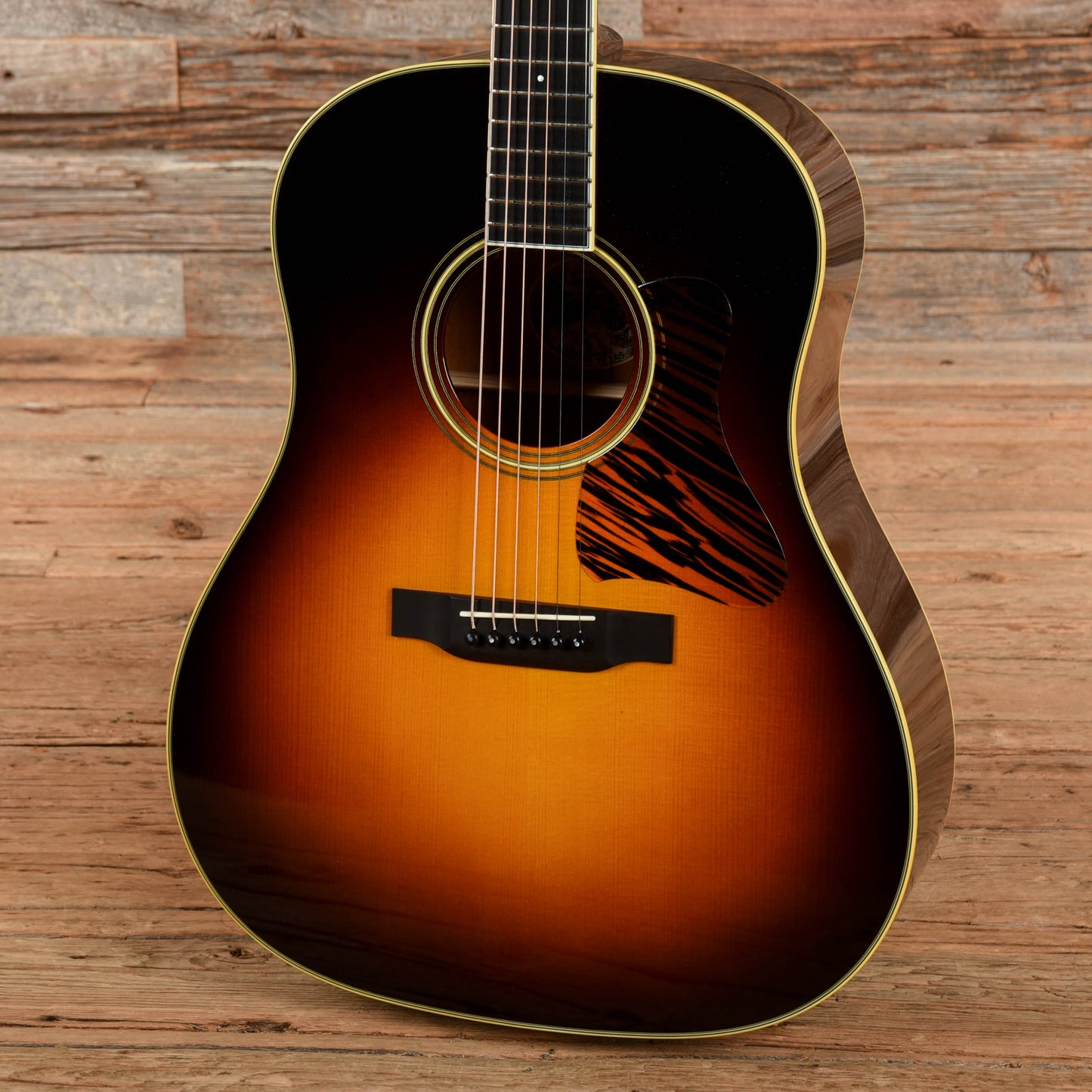 Collings CJ MH GSS SB Sunburst