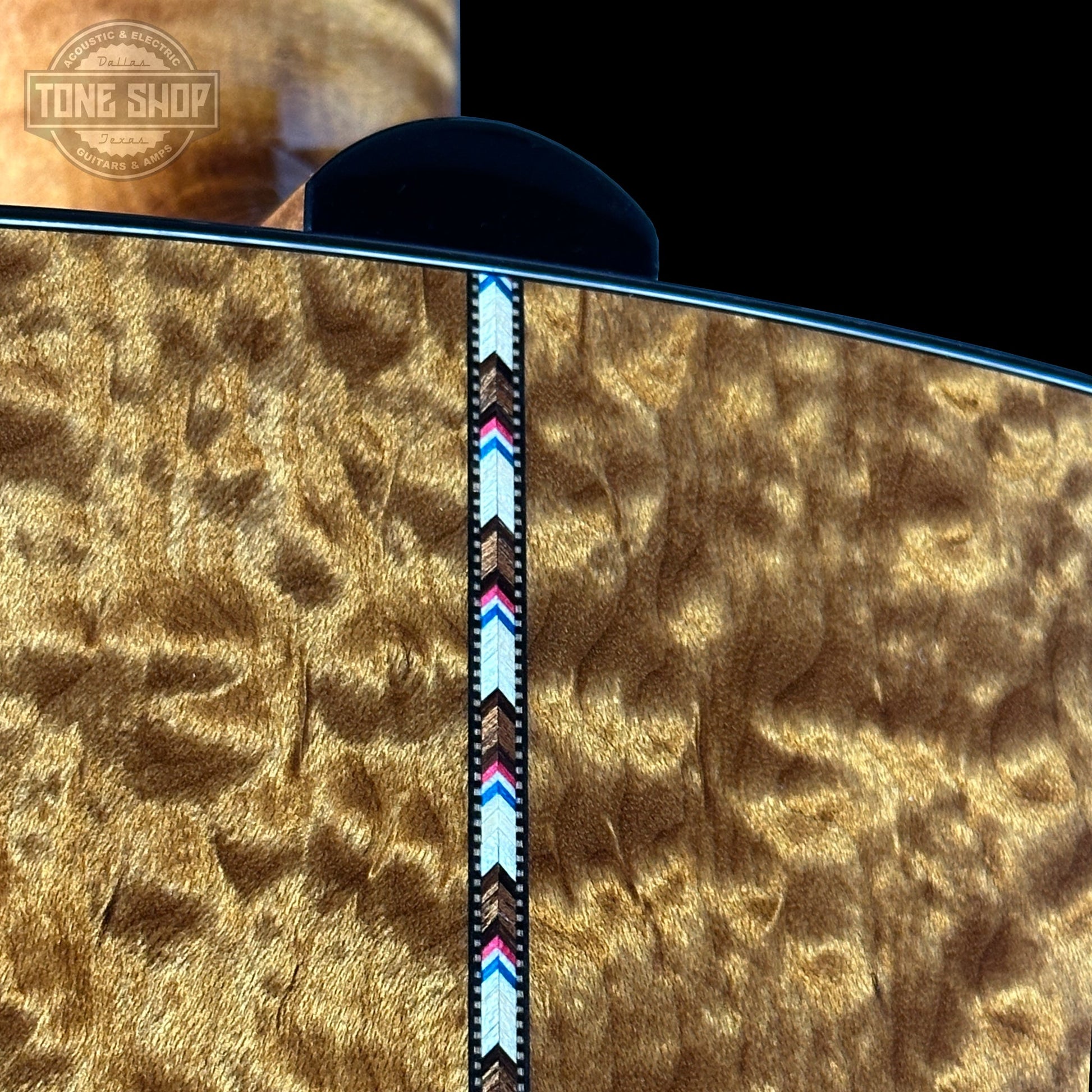 Collings CJ Old Growth Sitka Baked Bubble Maple w/case 34660