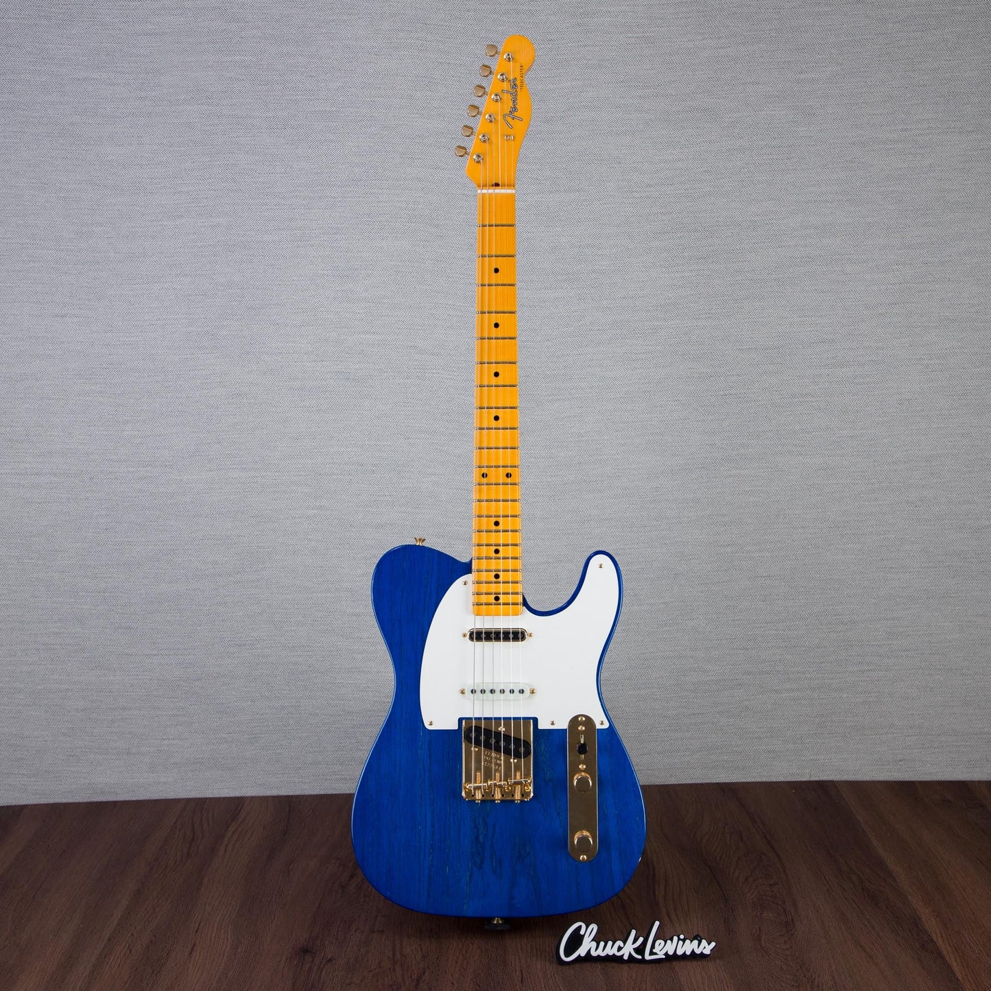 Fender Custom Shop Limited Edition Hotshot Telecaster Electric Guitar Deluxe Closet Classic - Aged Sapphire Blue Transparent - #R122684