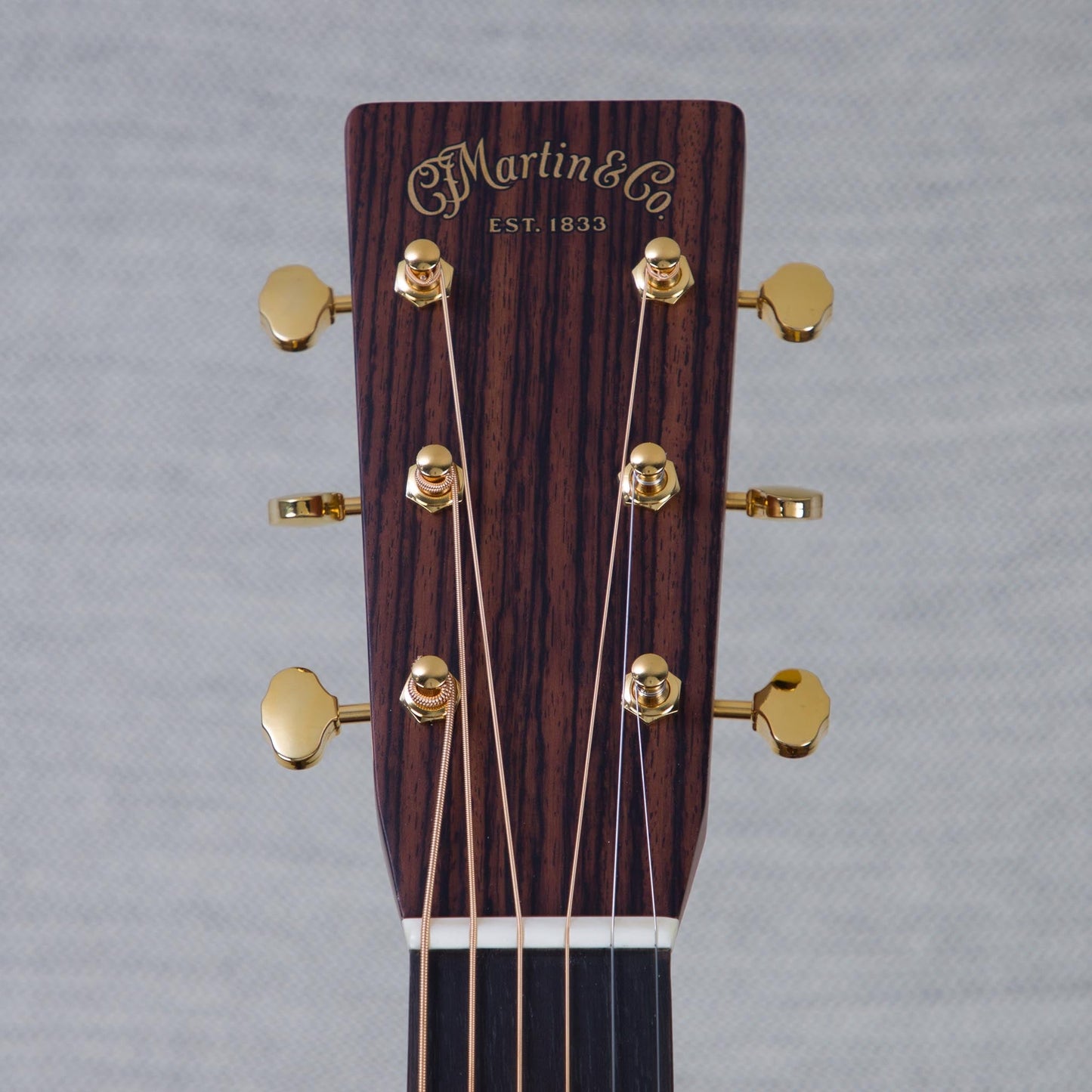 Martin NAMM 2024 Custom Shop M/0000 Style Wild Grain East Indian Rosewood/Sitka Spruce Fishman Matrix VT Acoustic Electric Guitar - Ambertone 1933 - #M2875427 - Mint, Open Box