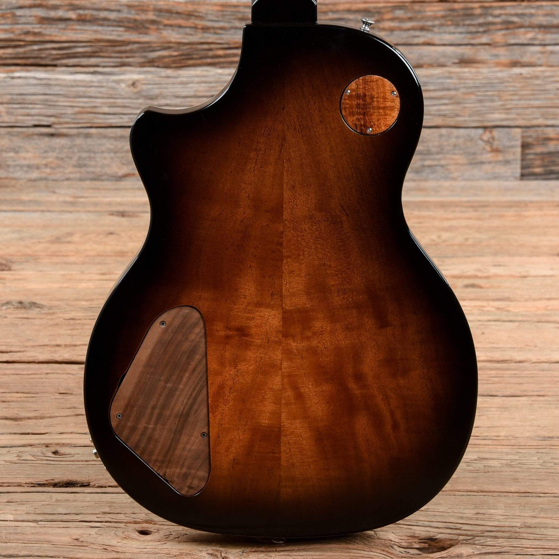 Echopark Downtowner Carved Top Case Study Black Beauty 2018