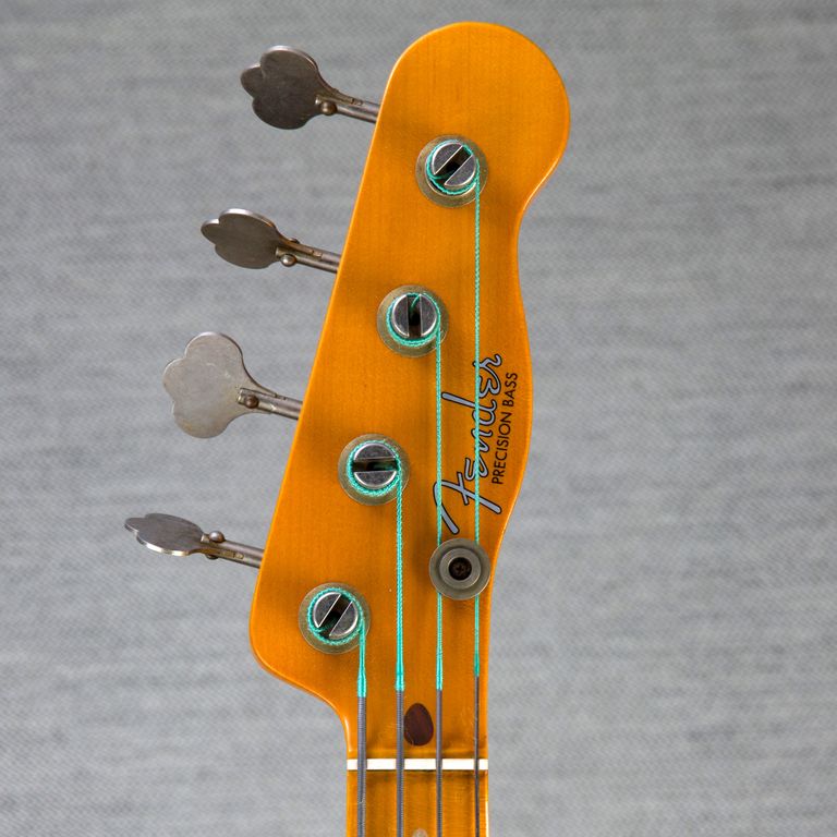 Fender Custom Shop 1953 Journeyman Relic Percision Electric Bass - Aged 2-Tone Sunburst