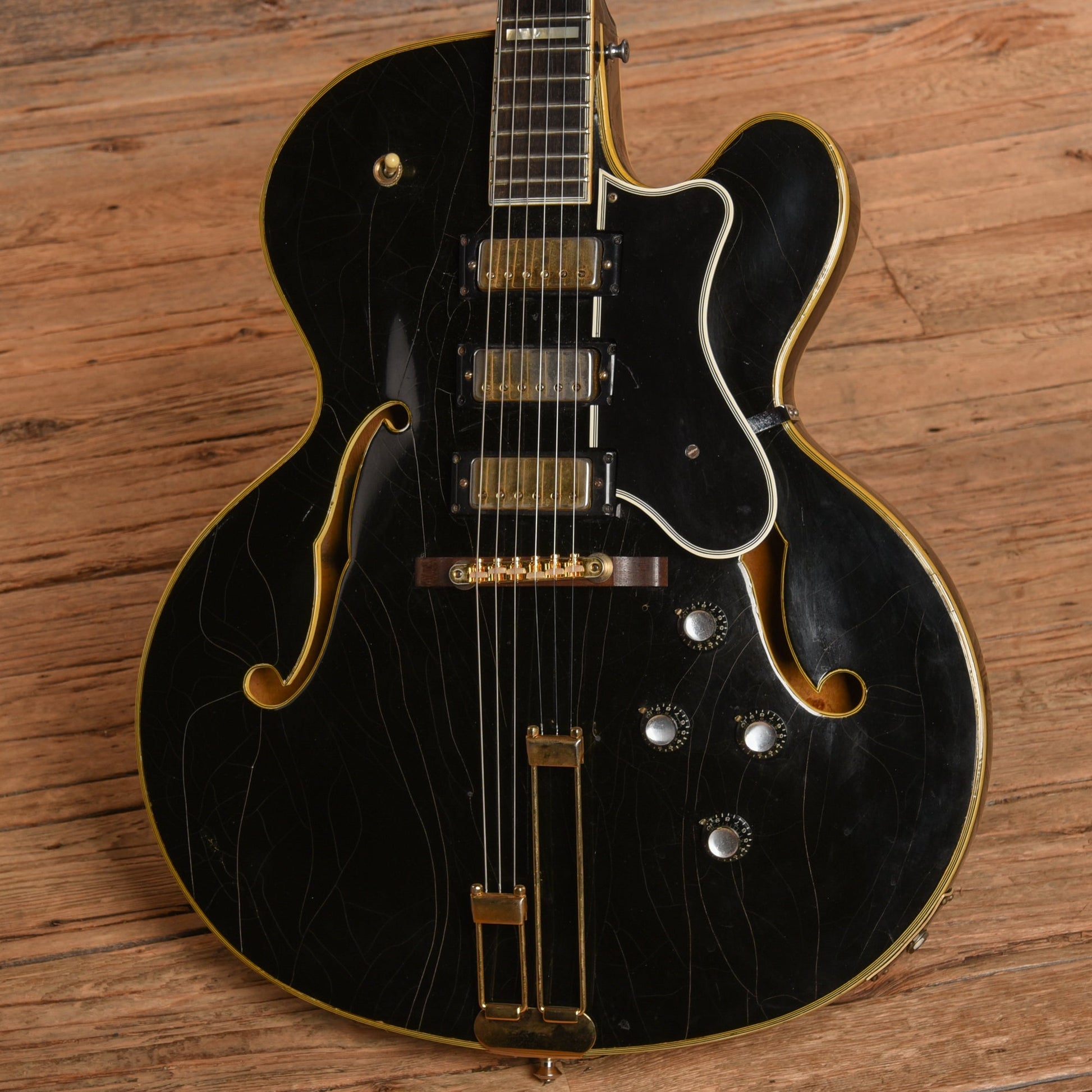 Epiphone Emperor Black Refin 1968