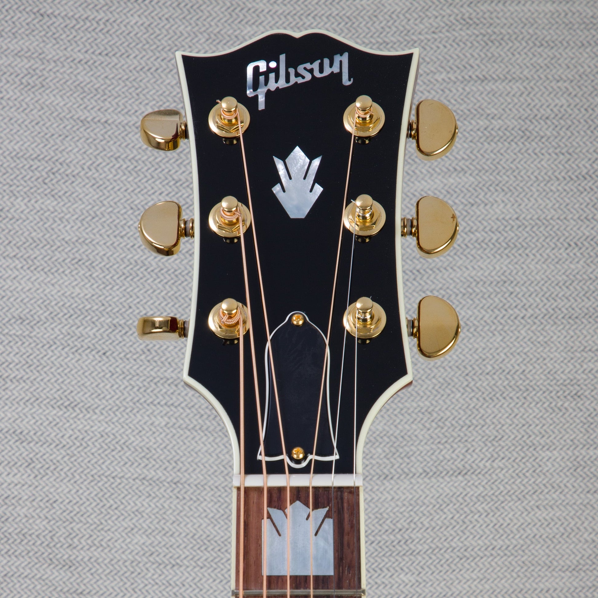 Gibson SJ-200 Standard Jumbo Acoustic Guitar - Autumnburst - #22863043