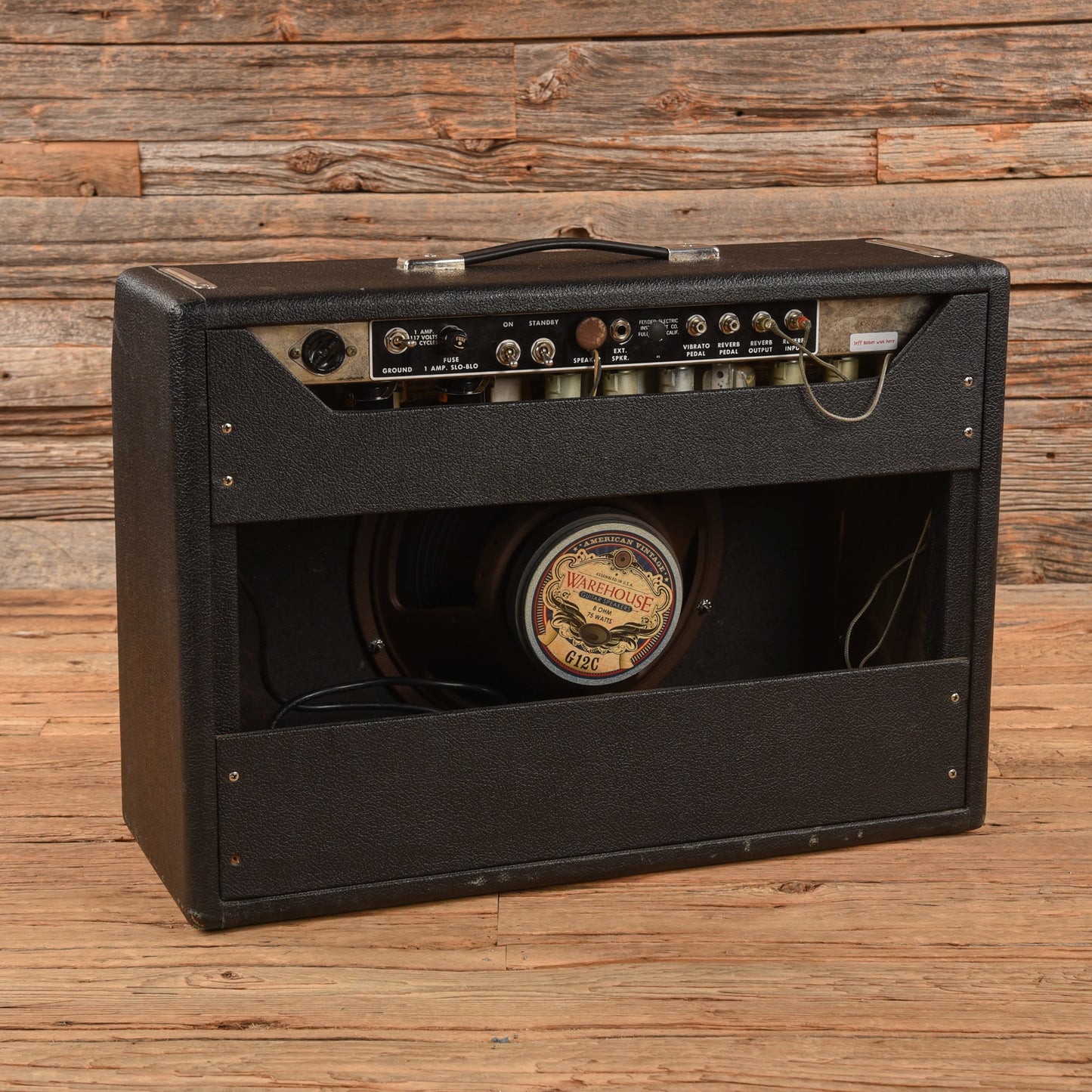 Fender Deluxe Reverb 2-Channel 22-Watt 1x12" Guitar Combo Amp  1964