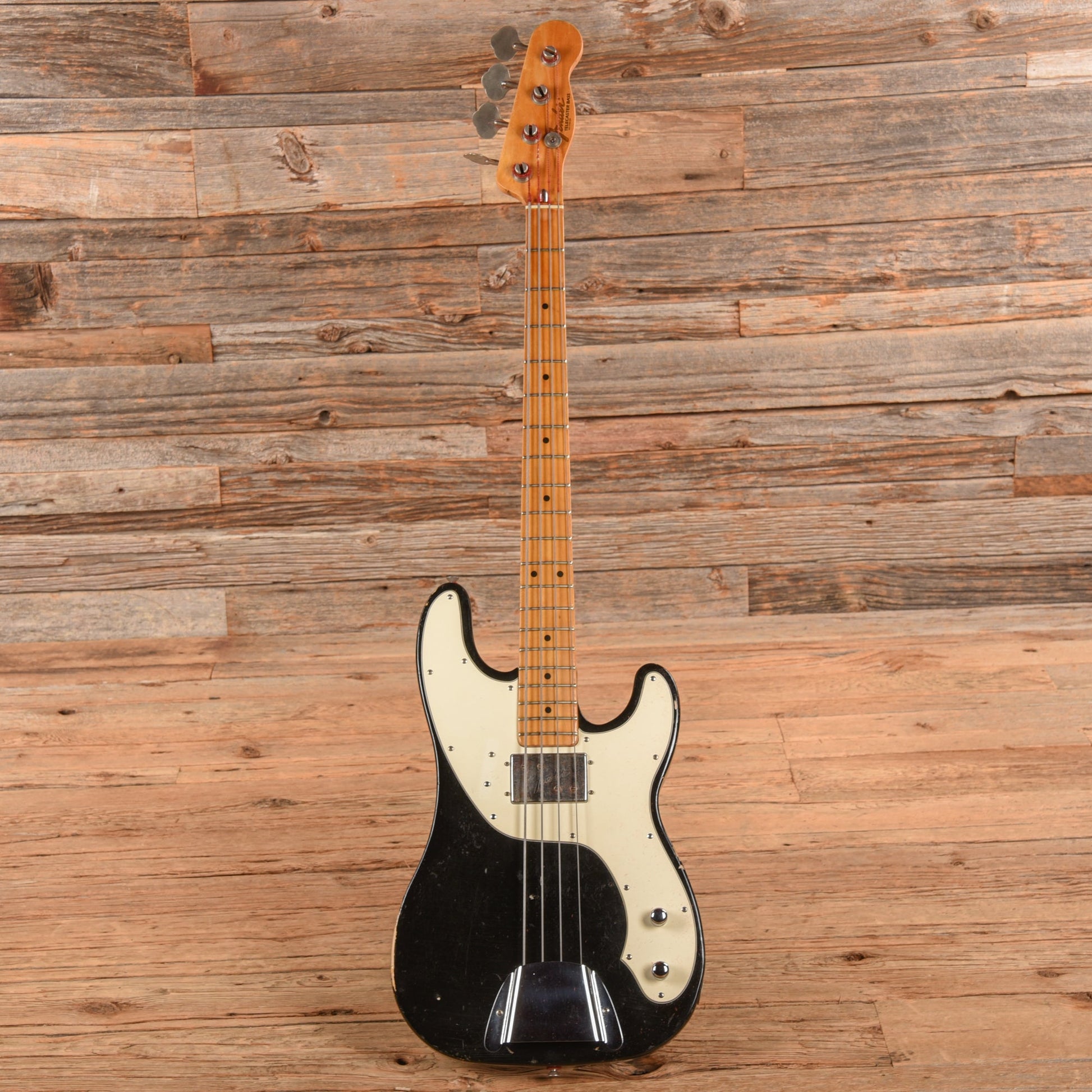 Fender Tele Bass 1974 Black - Dave Amato of REO Speedwagon