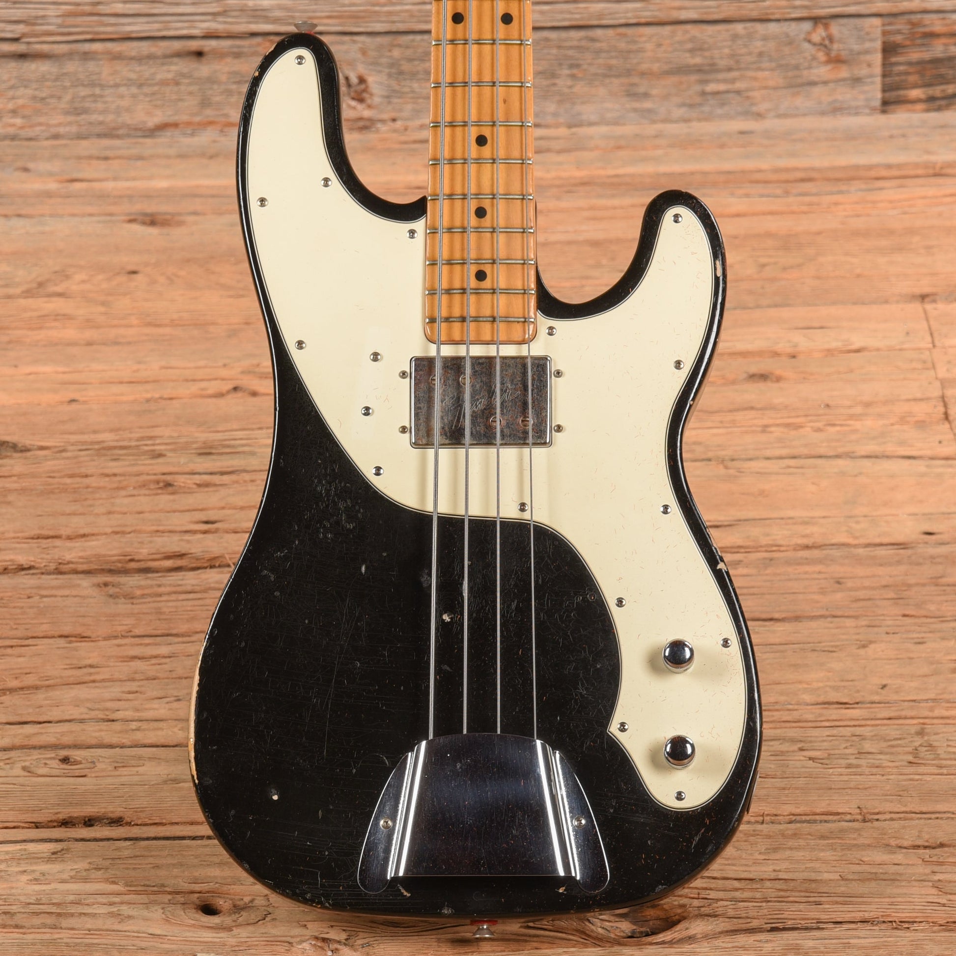 Fender Tele Bass 1974 Black - Dave Amato of REO Speedwagon