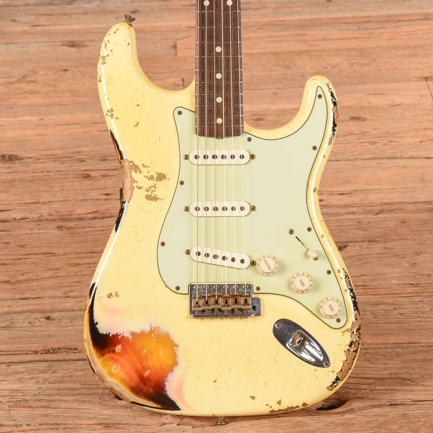 Fender Custom Shop '60 Stratocater Heavy Relic White over Sunburst 2013