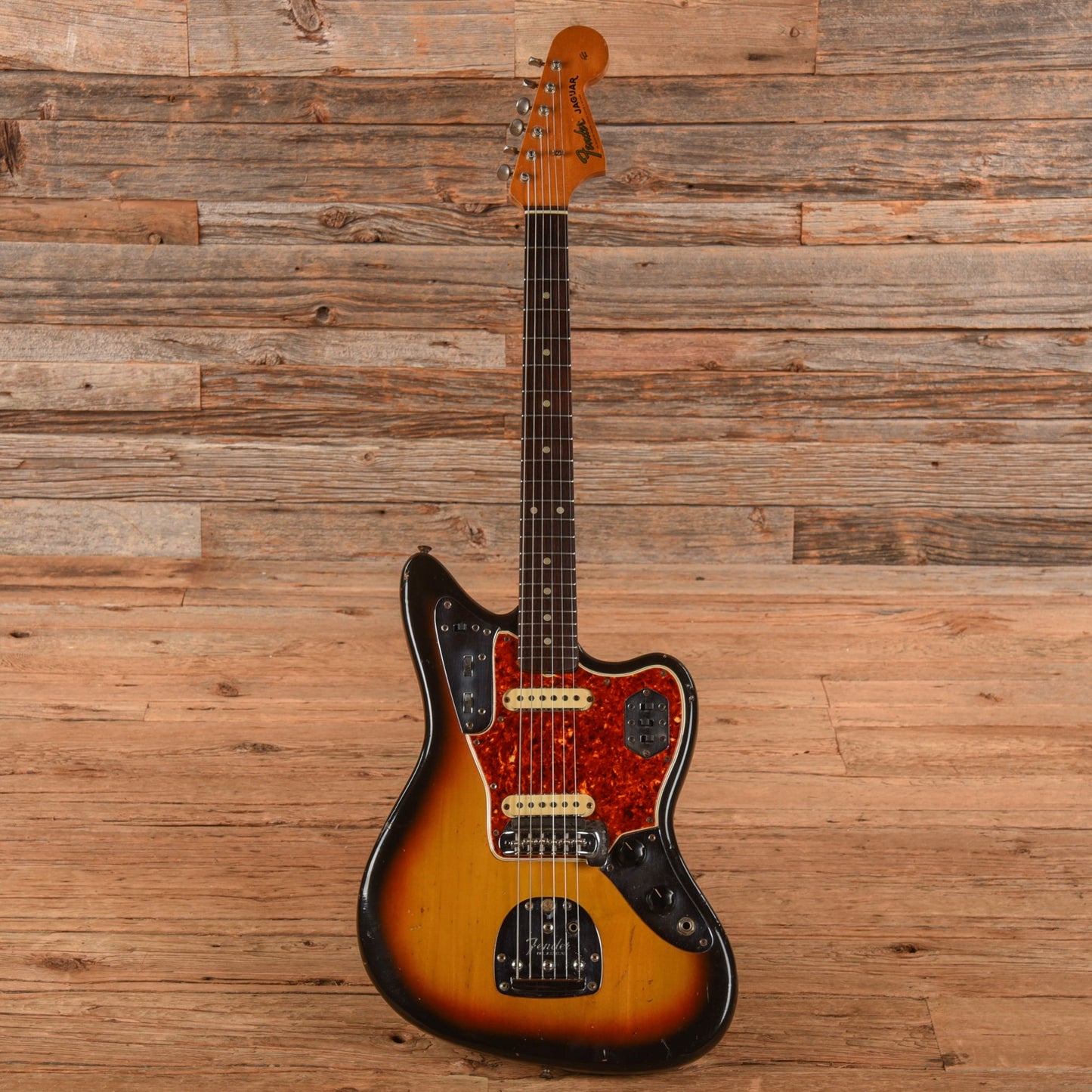 Fender Jaguar Sunburst 1965