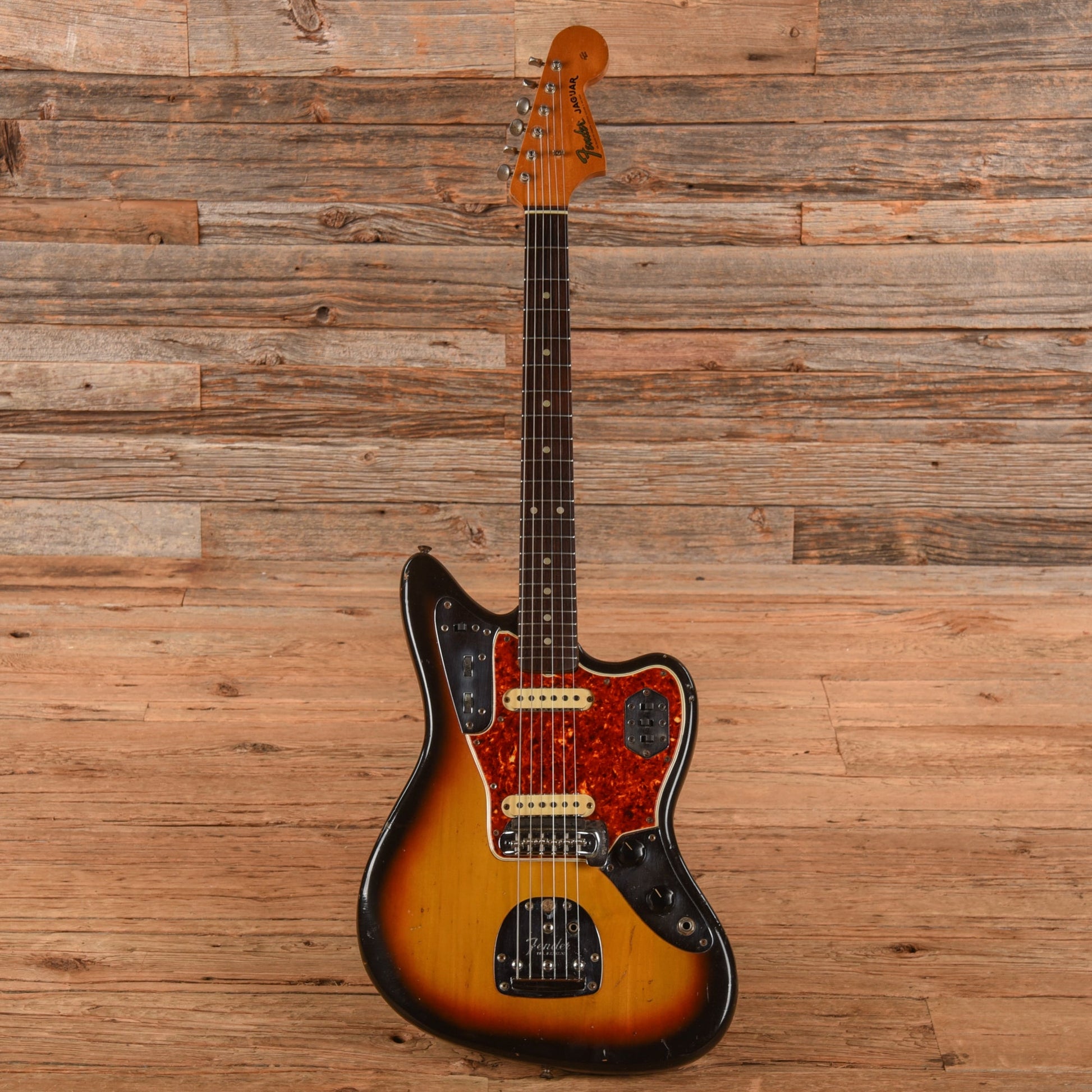Fender Jaguar Sunburst 1965