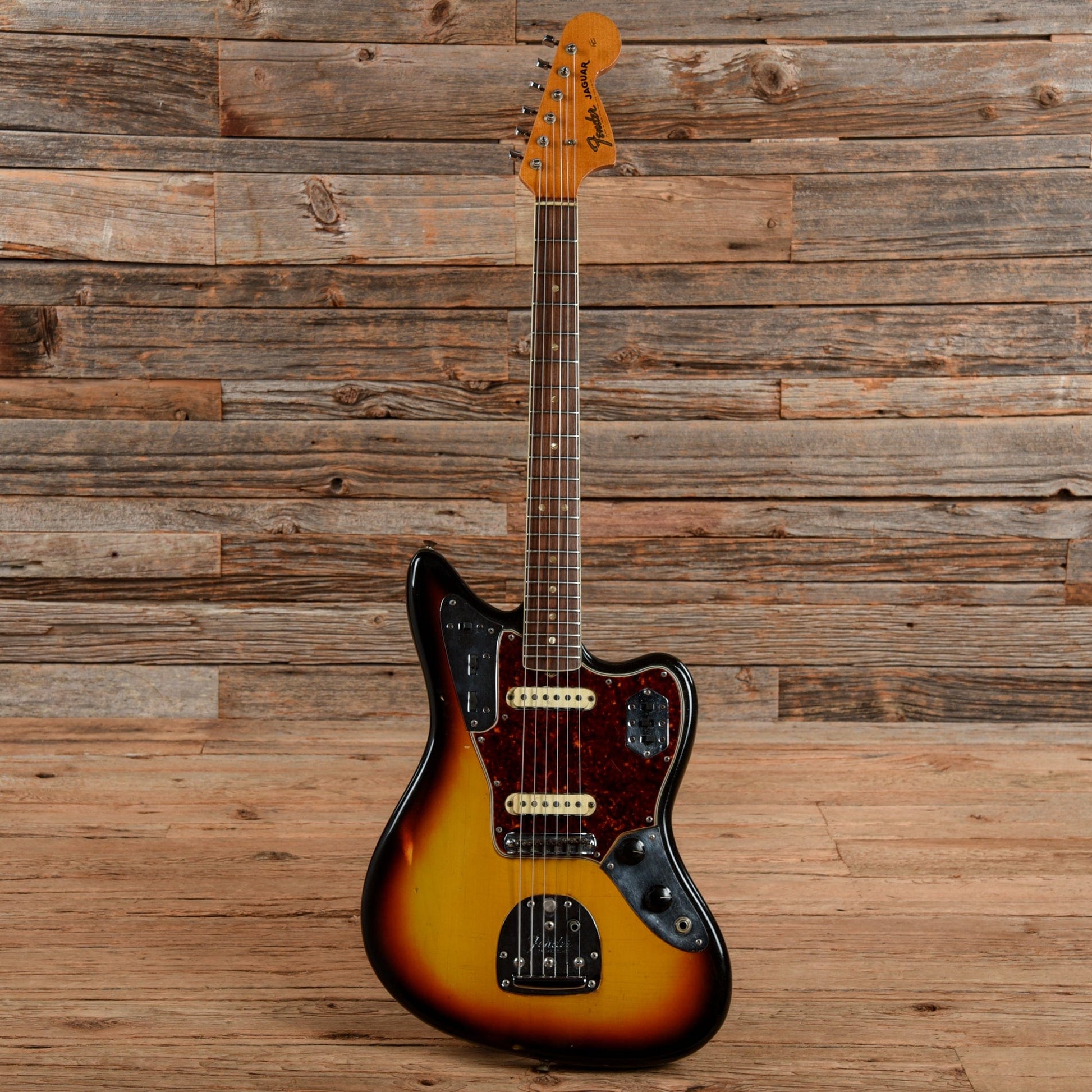Fender Jaguar Sunburst 1966