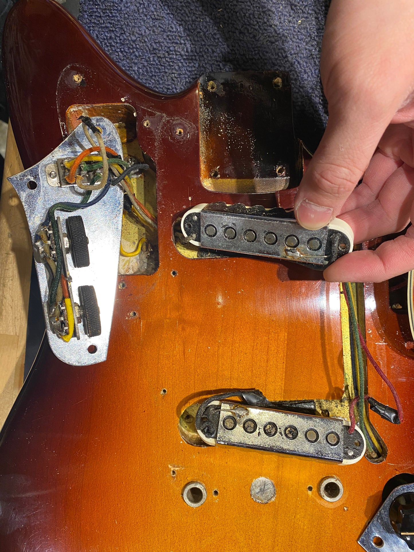 Fender Jaguar Sunburst Refin 1963