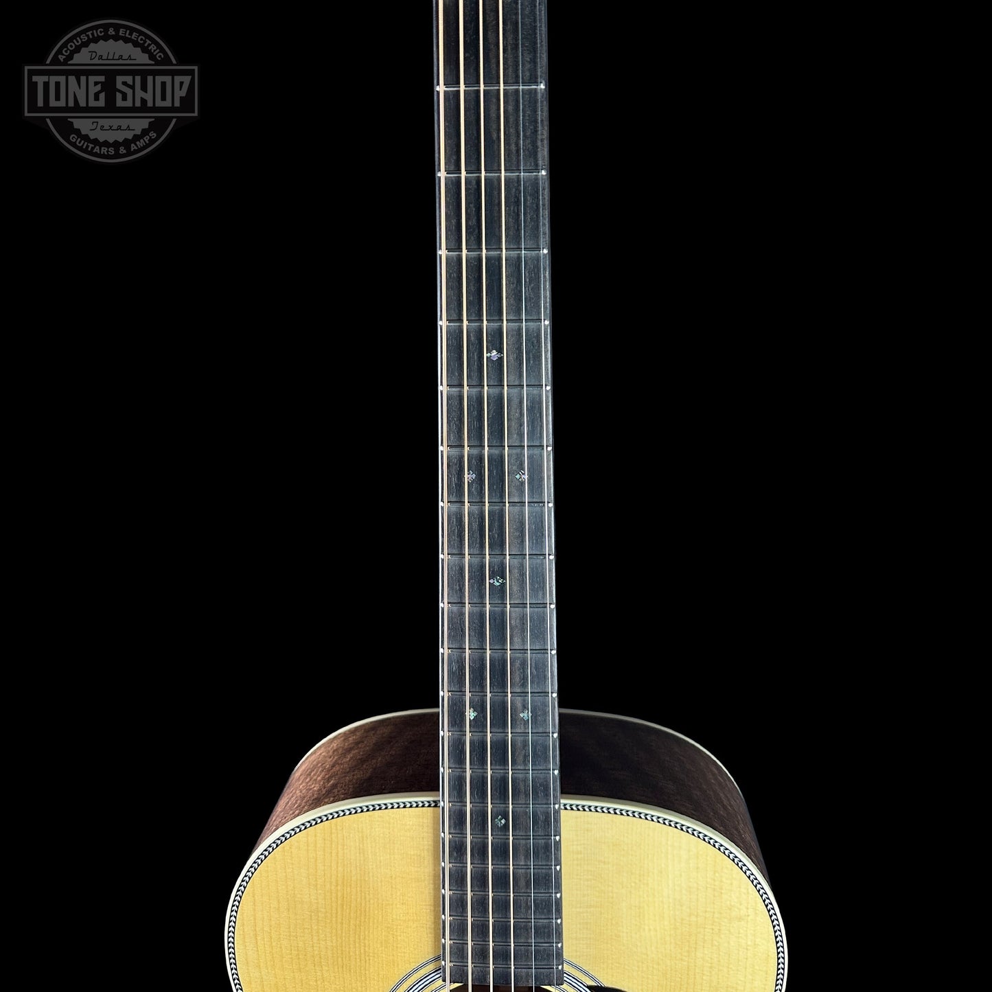 Martin Custom Shop 00 28 Style Adirondack / Exceptionally Figured Black Walnut w/case 2942913