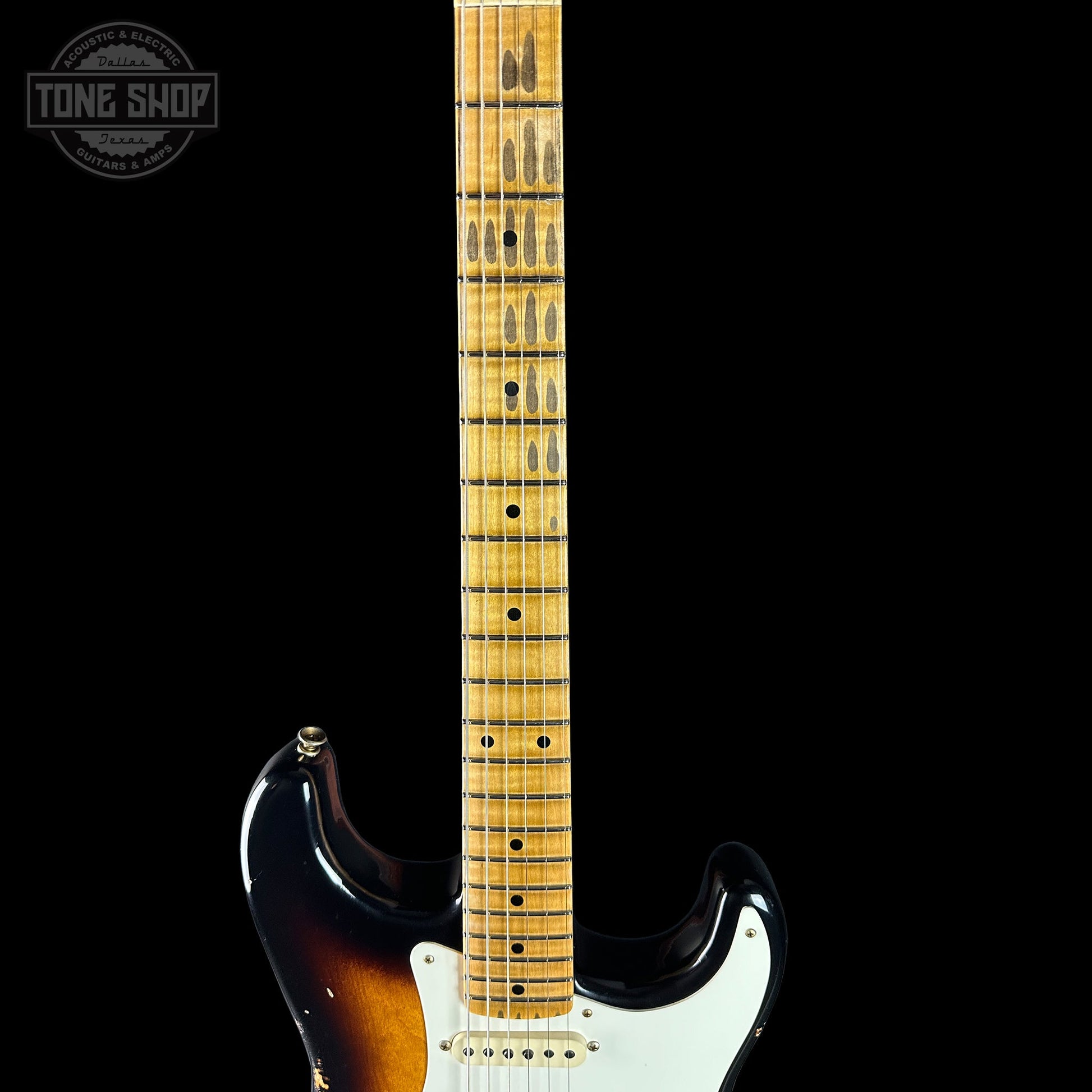 Fender Custom Shop 1957 Stratocaster Relic 2 Tone Sunburst AAA Maple Neck w/case