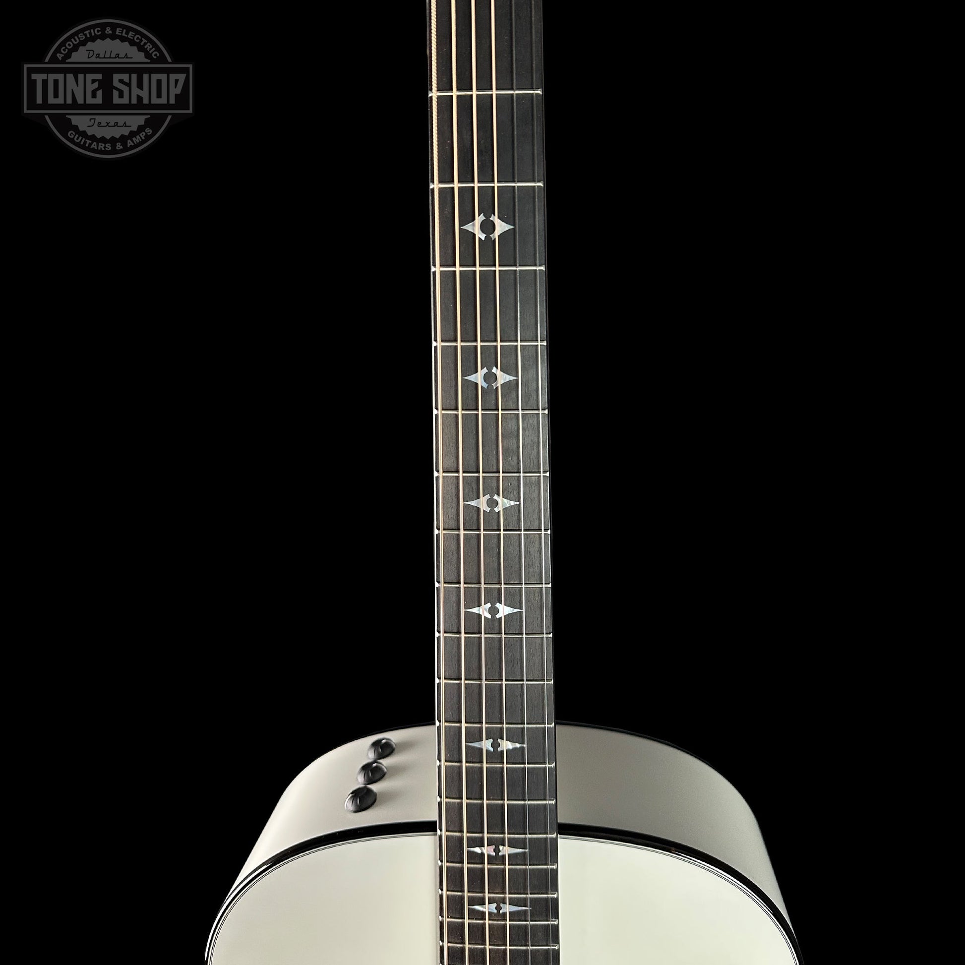 Taylor Custom Grand Pacific Pearl White w/case