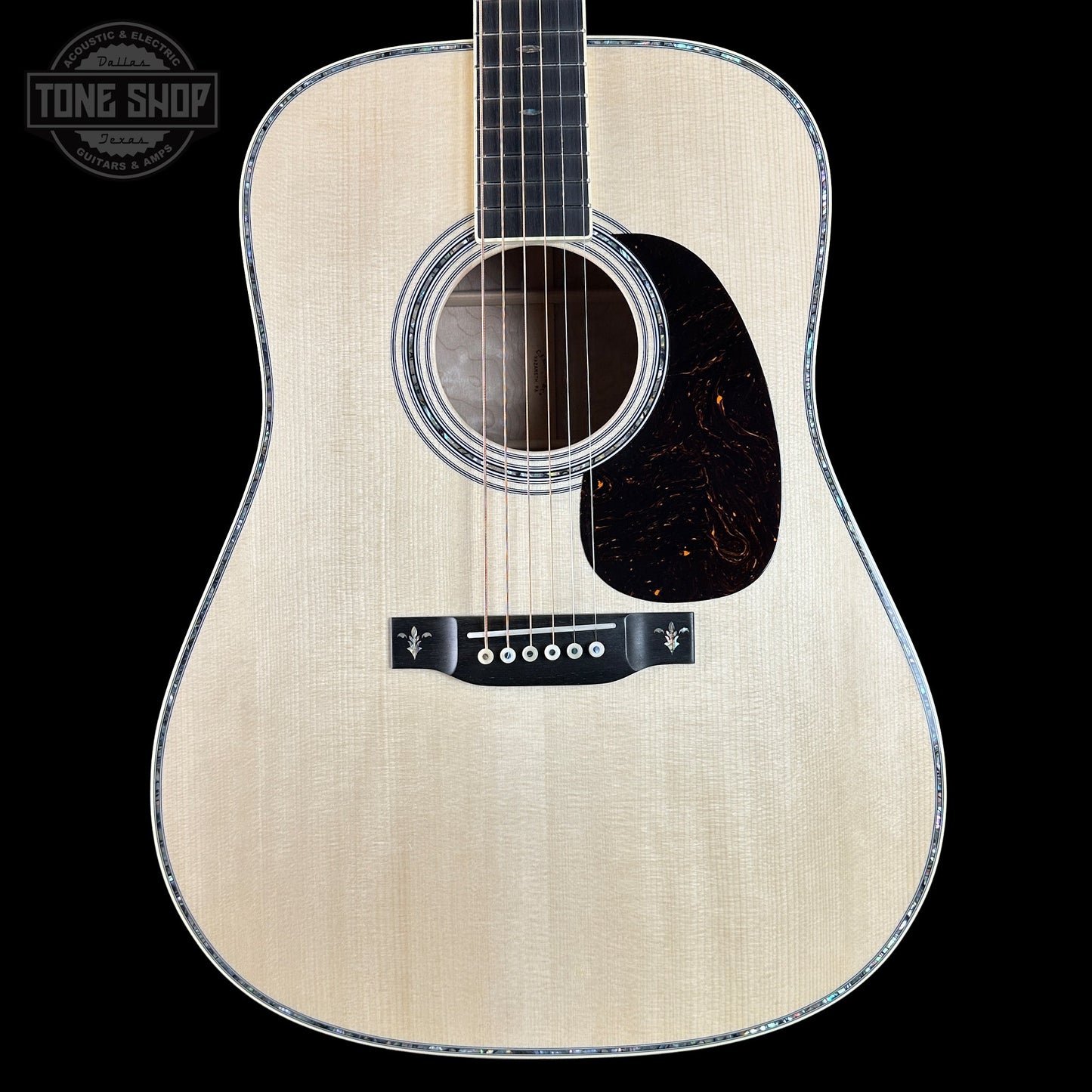 Martin Custom Shop Dread 41 Style Adirondack/ Quilted Maple w/case 2981130