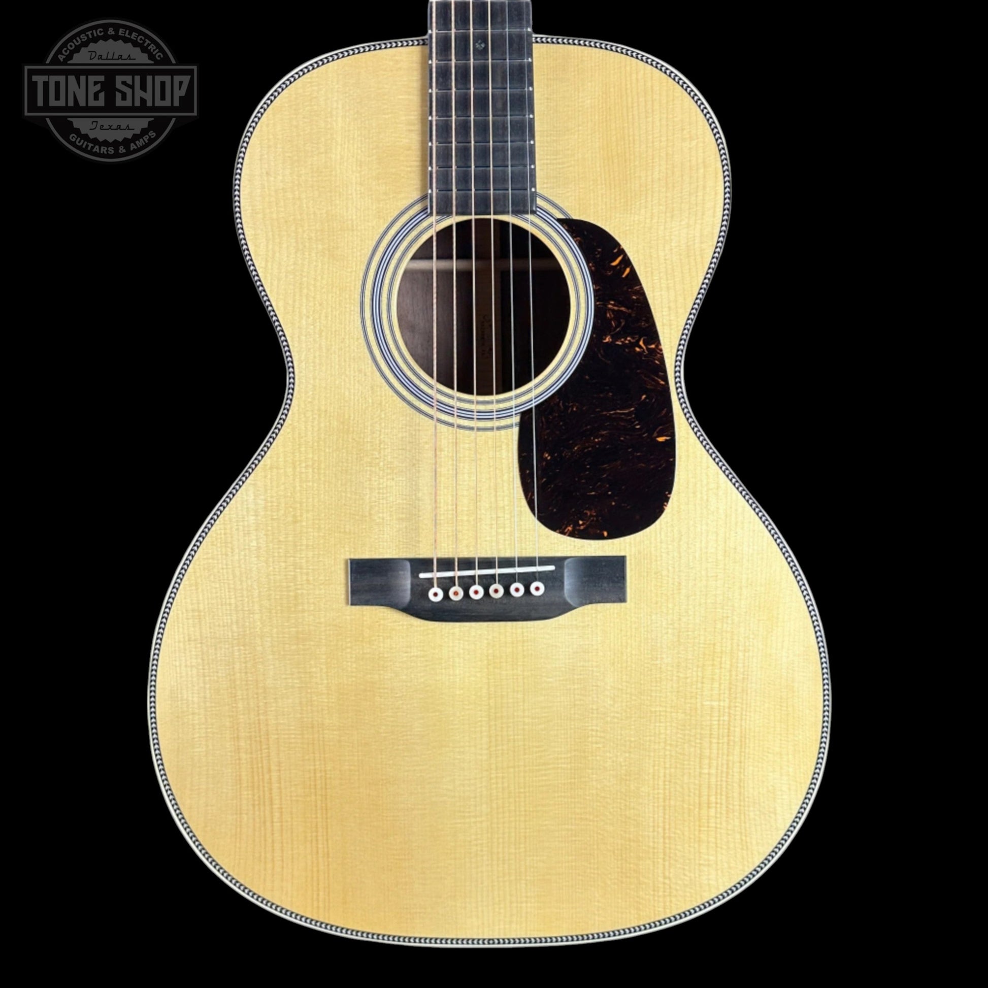 Martin Custom Shop 00 28 Style Adirondack / Exceptionally Figured Black Walnut w/case 2942913
