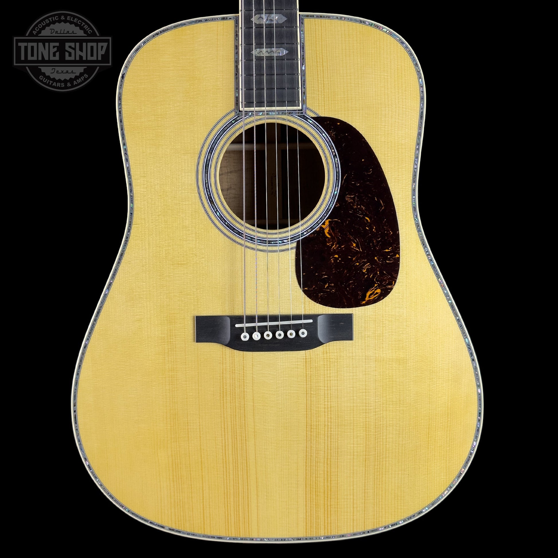 Martin Custom Shop Dread 45 Style Adirondack/Exceptional Broad Figure Koa w/case 2964096