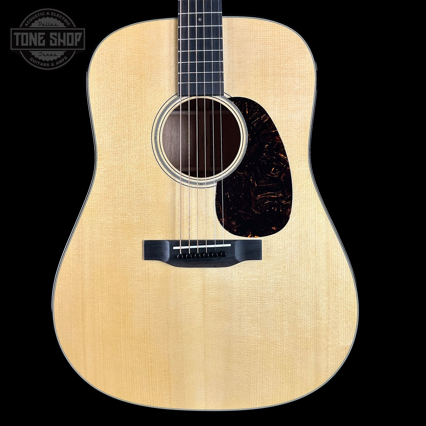 Martin Custom Shop D-18 Style Custom Edition w/case 3011531