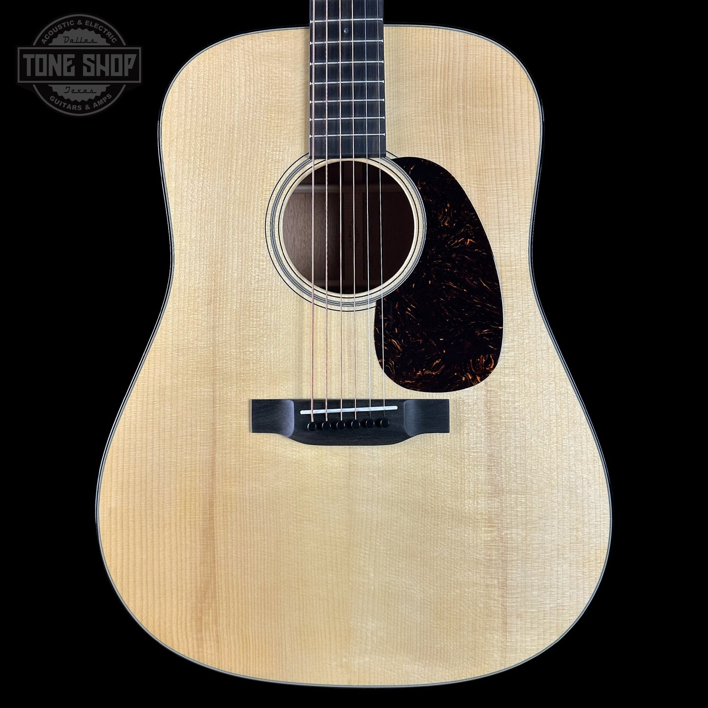 Martin Custom Shop D-18 Style Custom Edition w/case 3034229