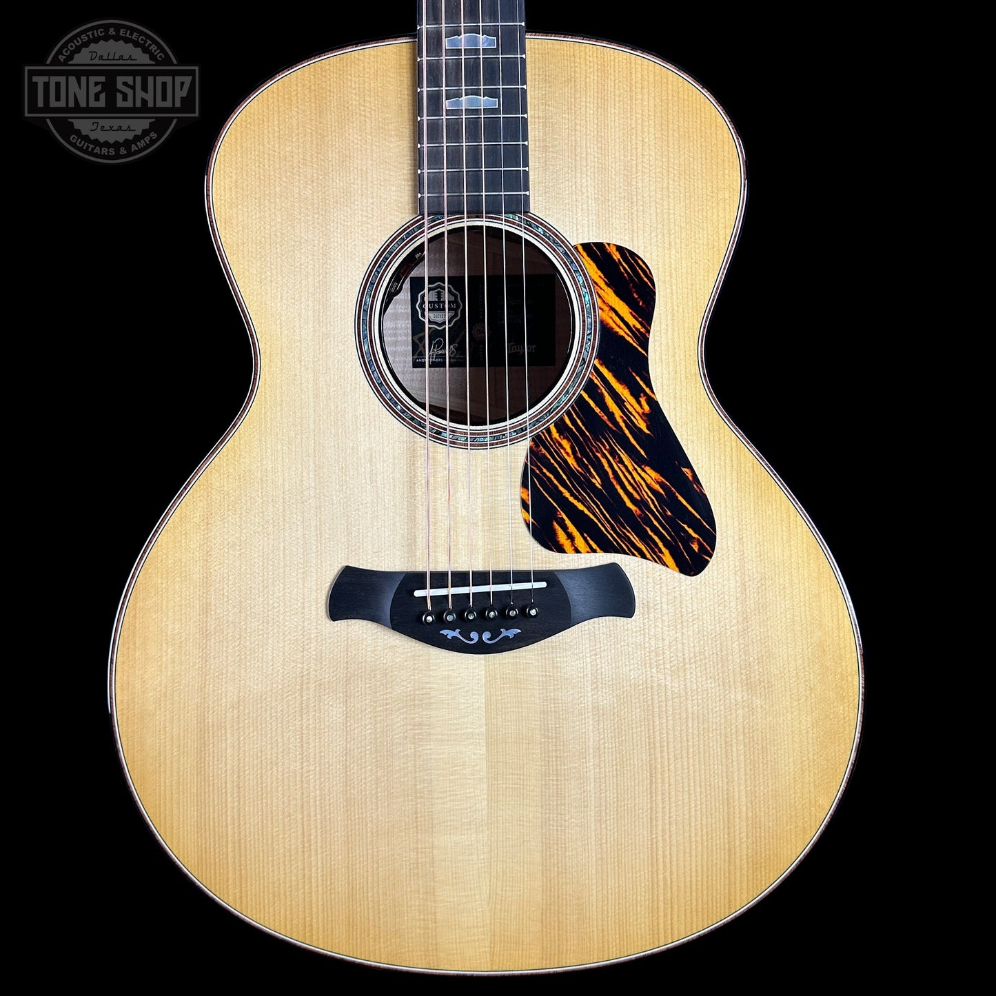Taylor Custom Gold Label Super Auditorium Adirondack / Maple w/case 1209235080