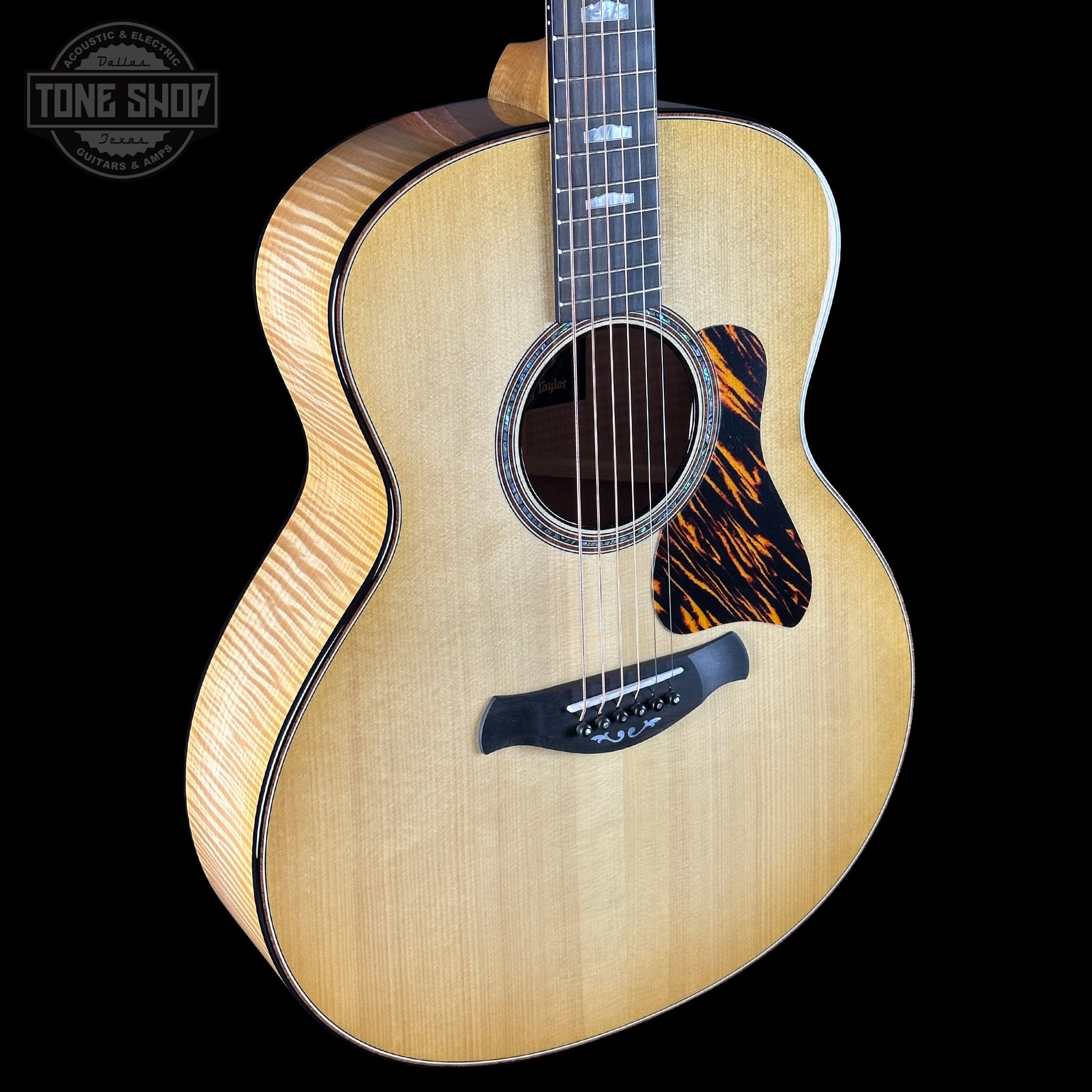 Taylor Custom Gold Label Super Auditorium Adirondack / Maple w/case 1209235080