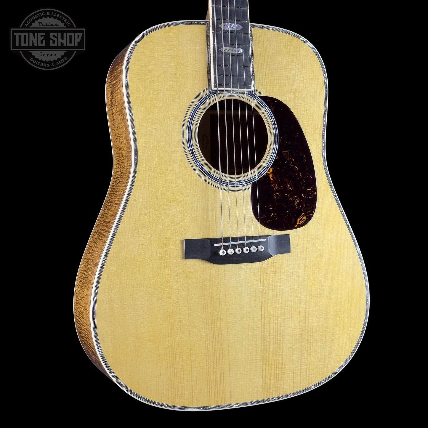 Martin Custom Shop Dread 45 Style Adirondack/Exceptional Broad Figure Koa w/case 2964096