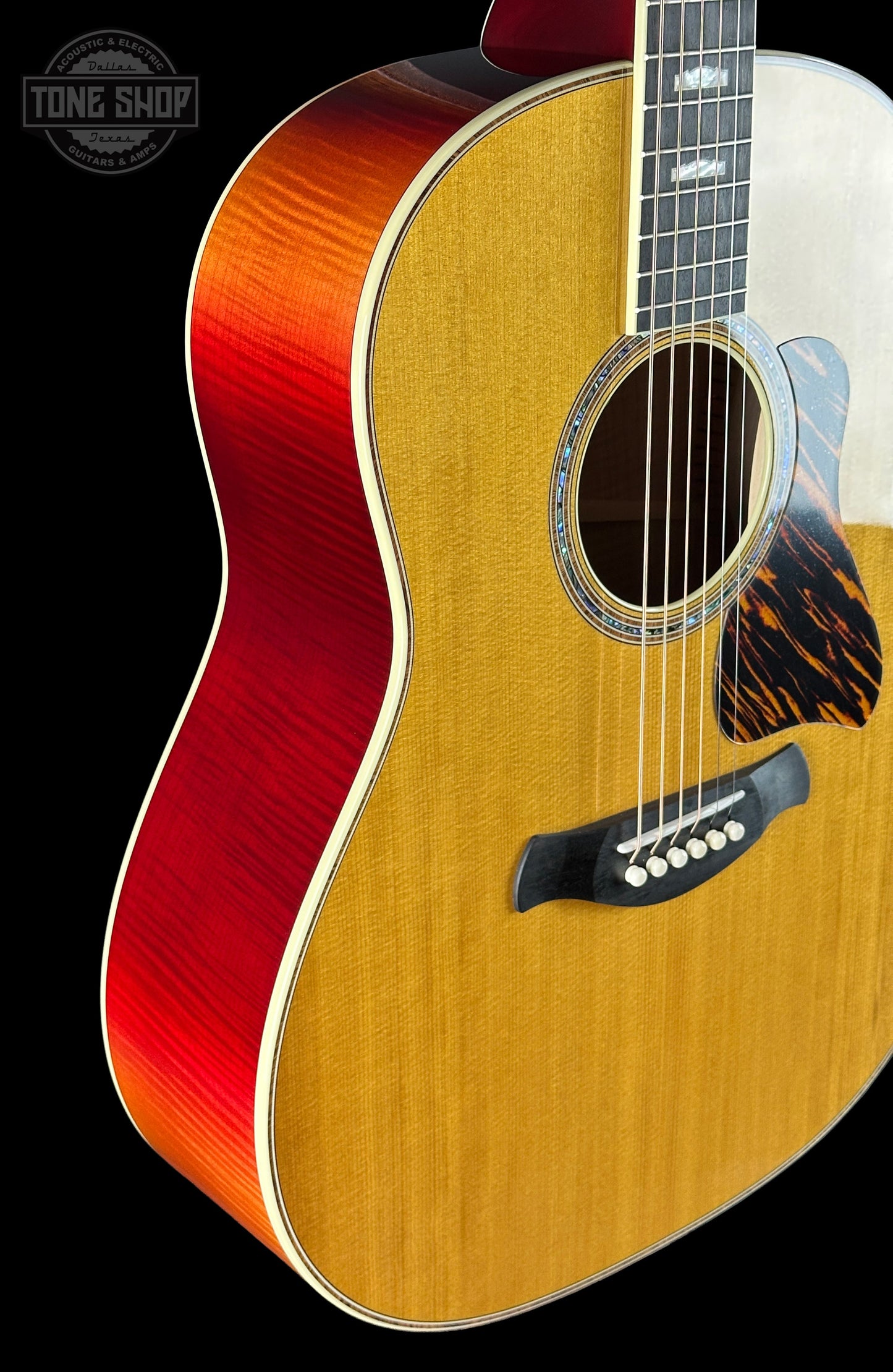 Taylor Custom Gold Label GP Sitka / Big Leaf Maple Cherry Sunburst Back w/case 1210095082