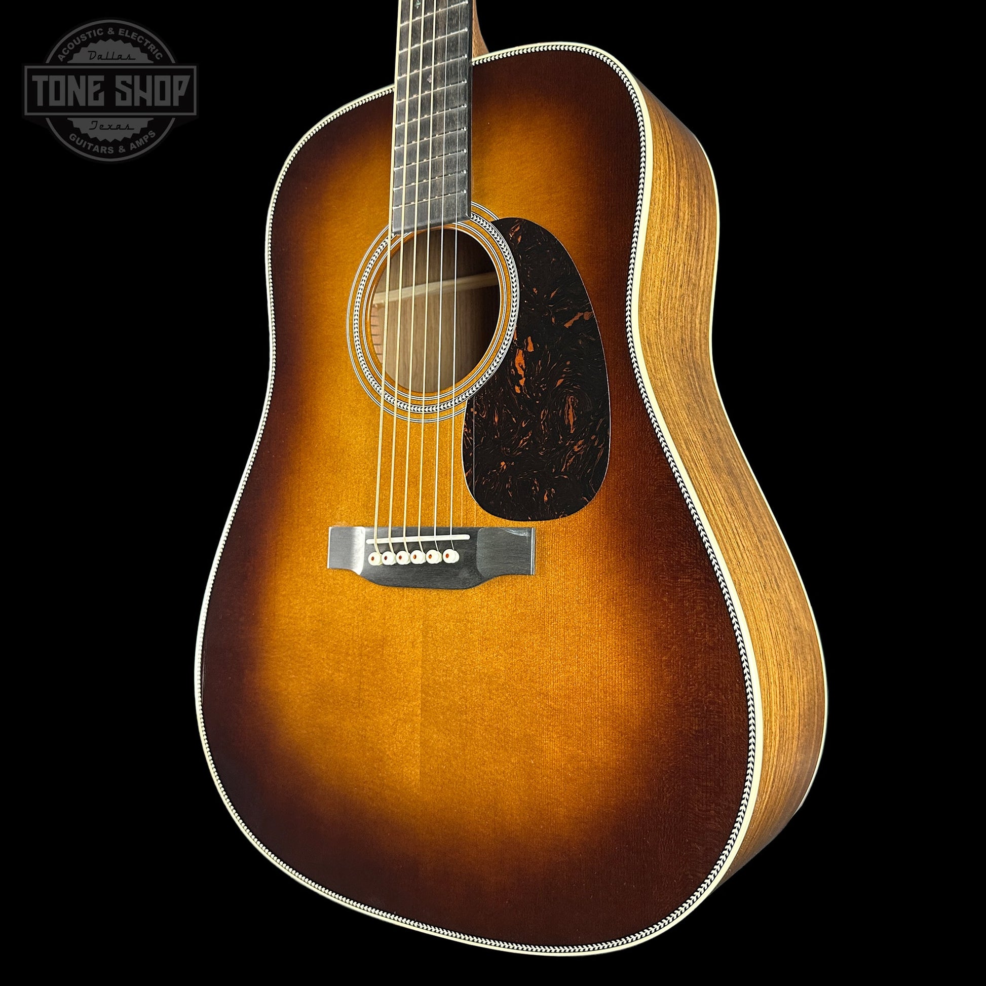 Martin Custom Shop HD-28 1933 Ambertone Adirondack / Guatemalan Rosewood w/case 2962012