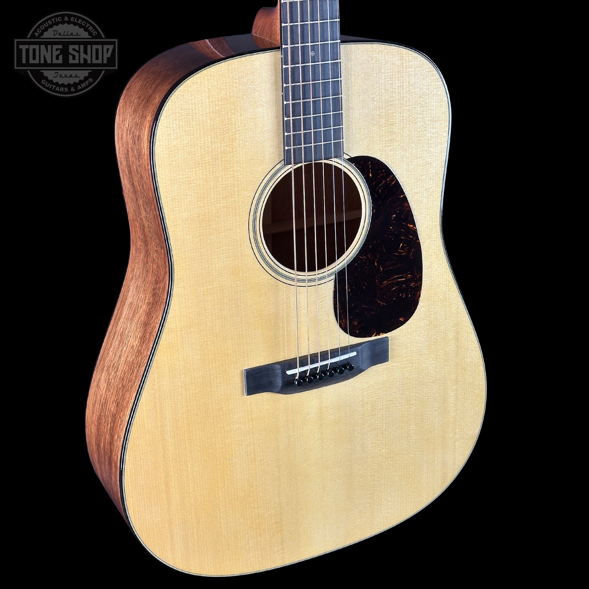 Martin Custom Shop D-18 Style Custom Edition w/case 3011531