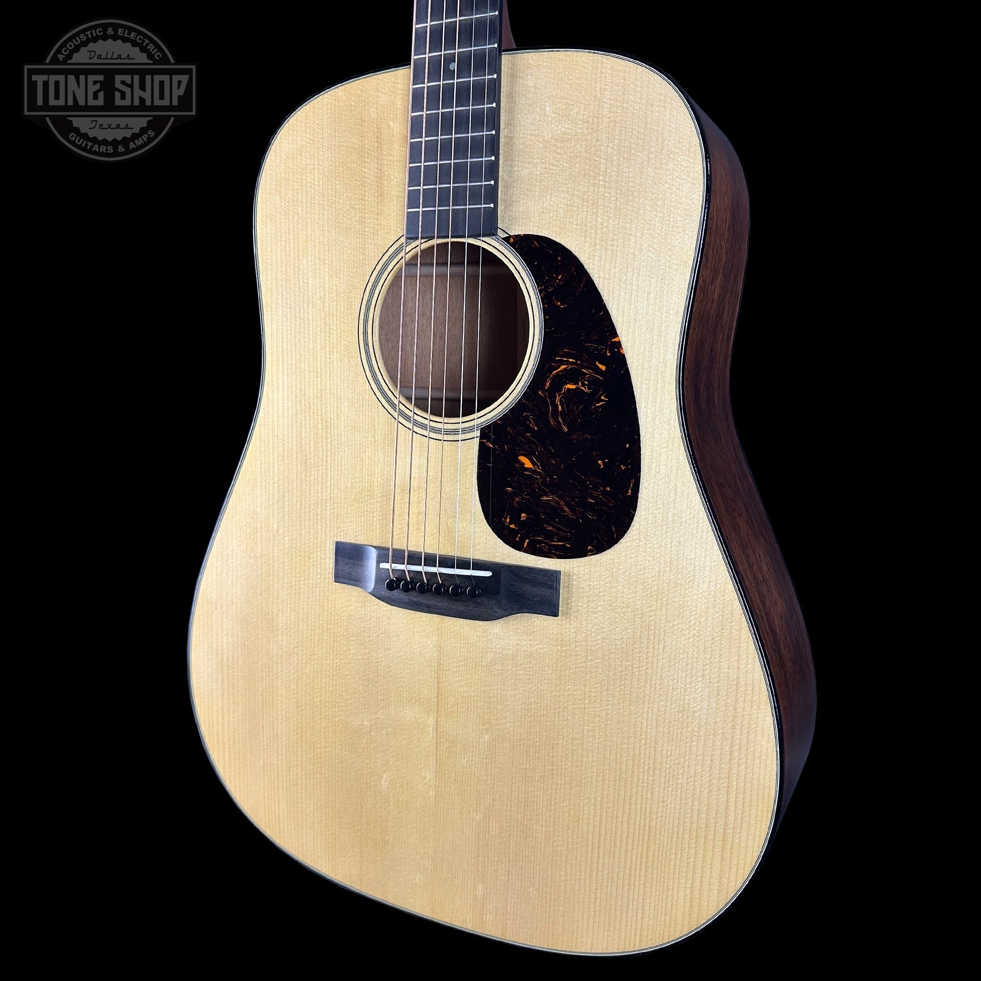 Martin Custom Shop D-18 Style Custom Edition w/case 3032021